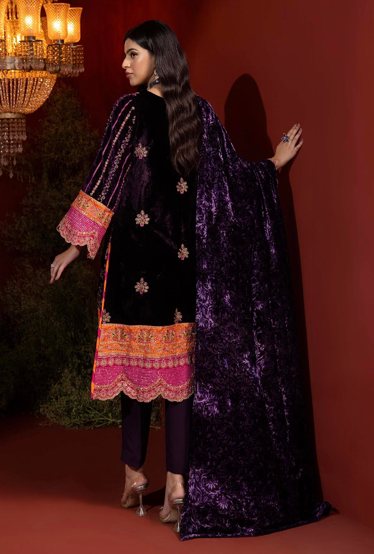 1 Piece – Embroidered Velvet