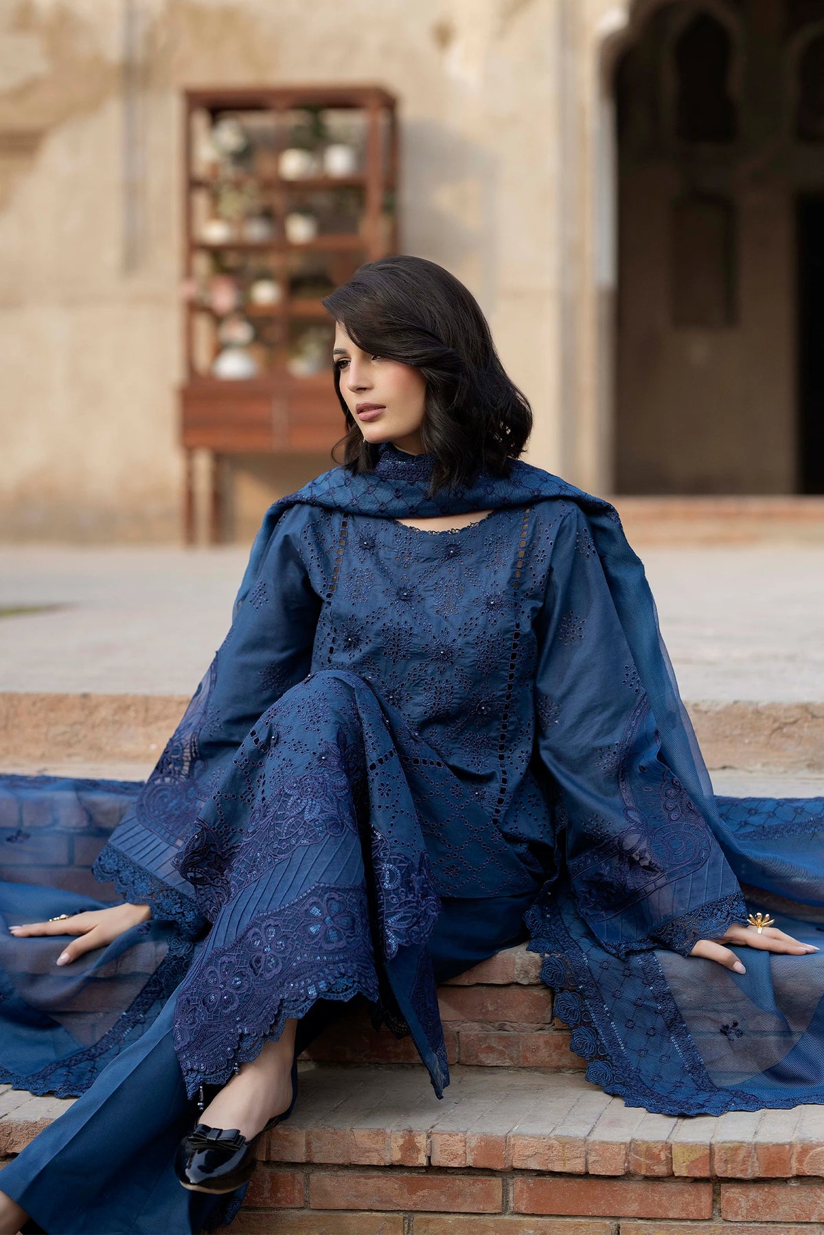 3 Piece – Embroidered Lawn