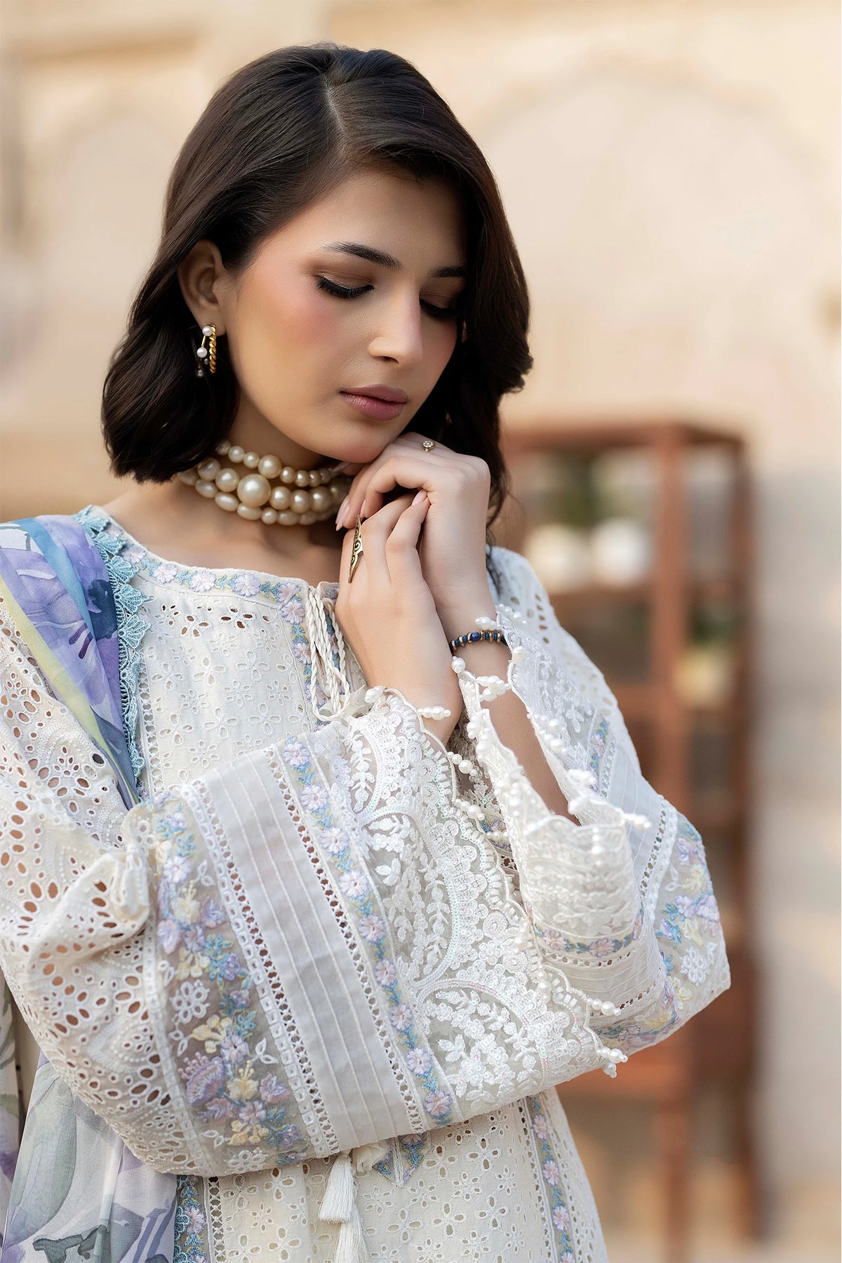 3 Piece – Embroidered Lawn