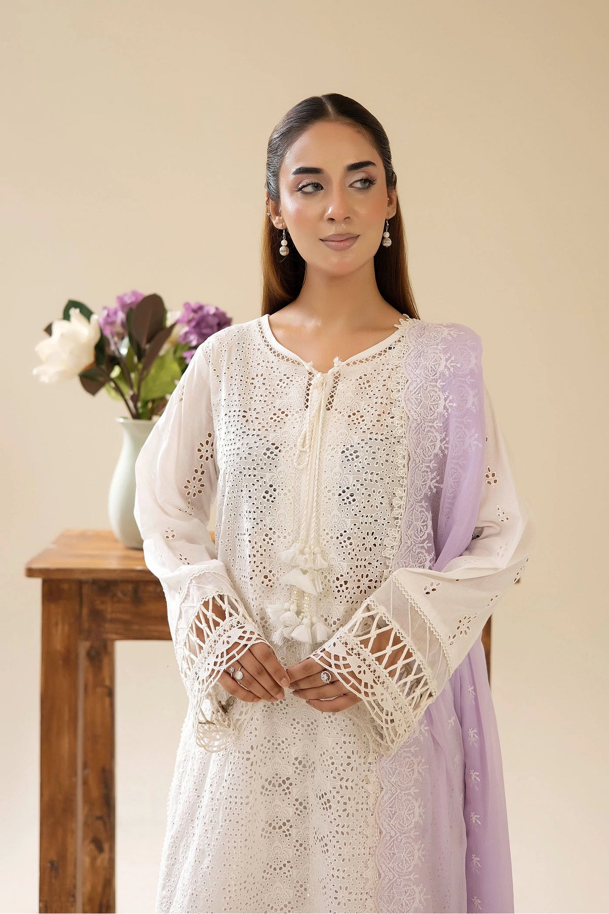 3 Piece – Embroidered Lawn