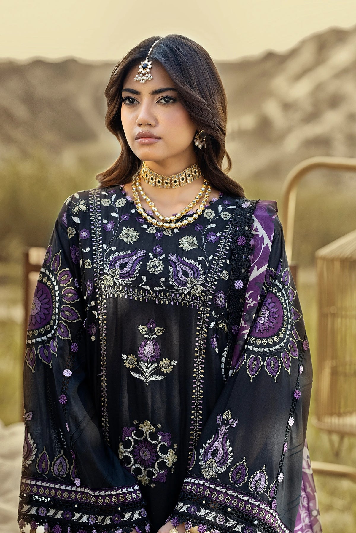 3 Piece – Embroidered Lawn