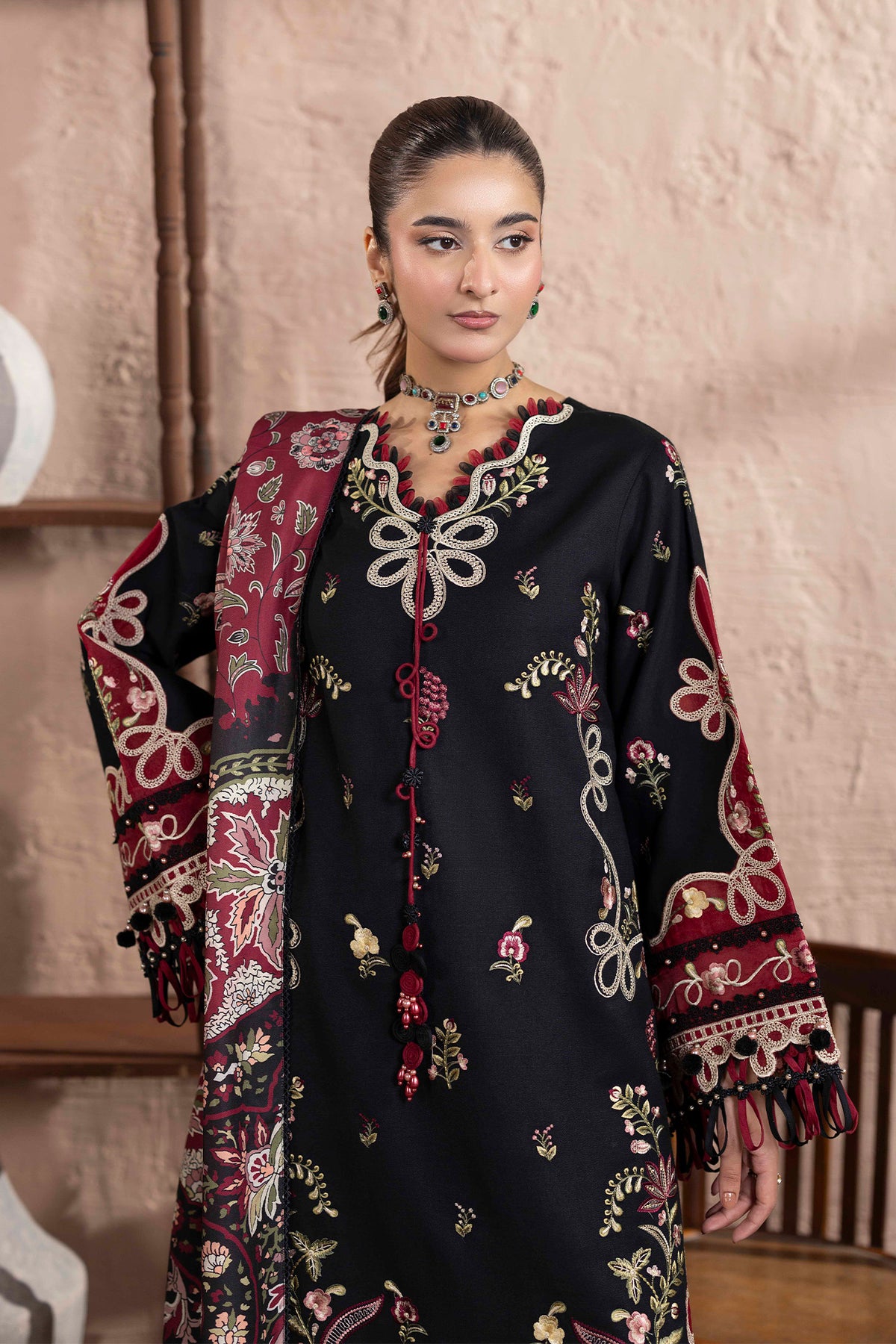 3 Piece – Embroidered Dhanak