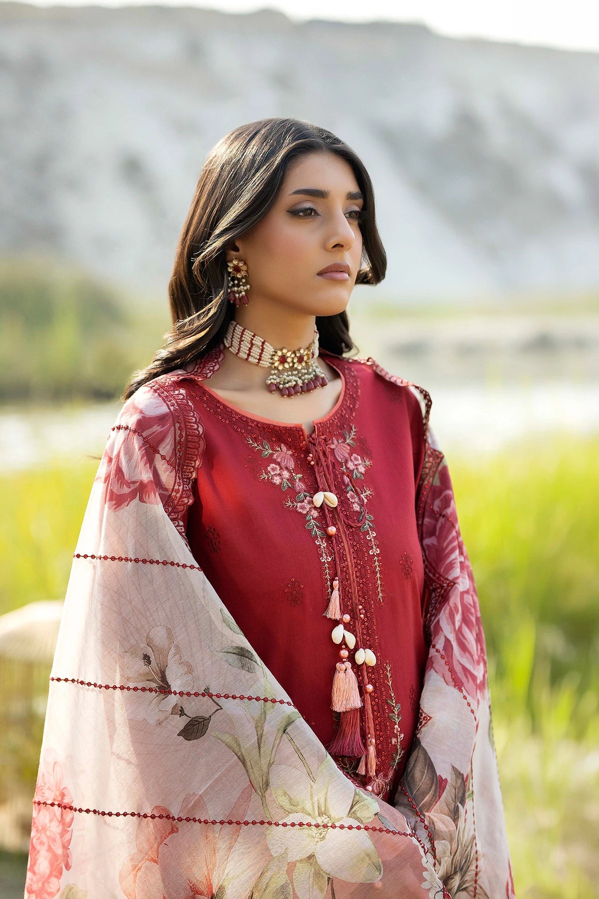 3 Piece – Embroidered Lawn