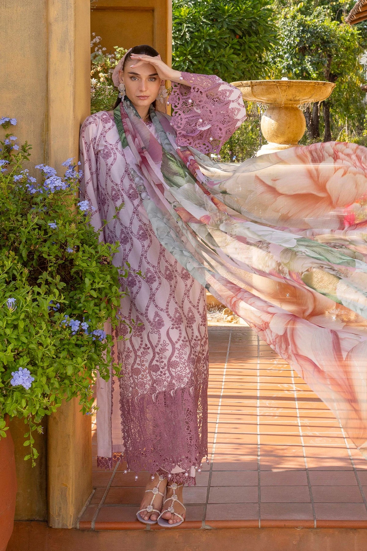 3 Piece – Embroidered Lawn