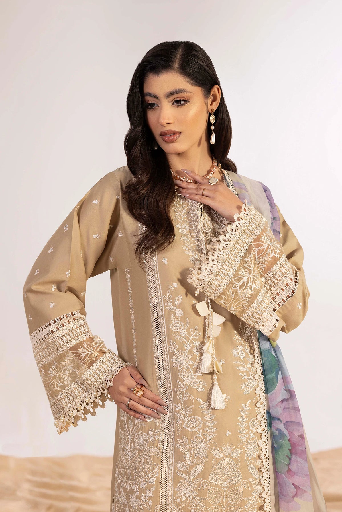3 Piece – Embroidered Lawn