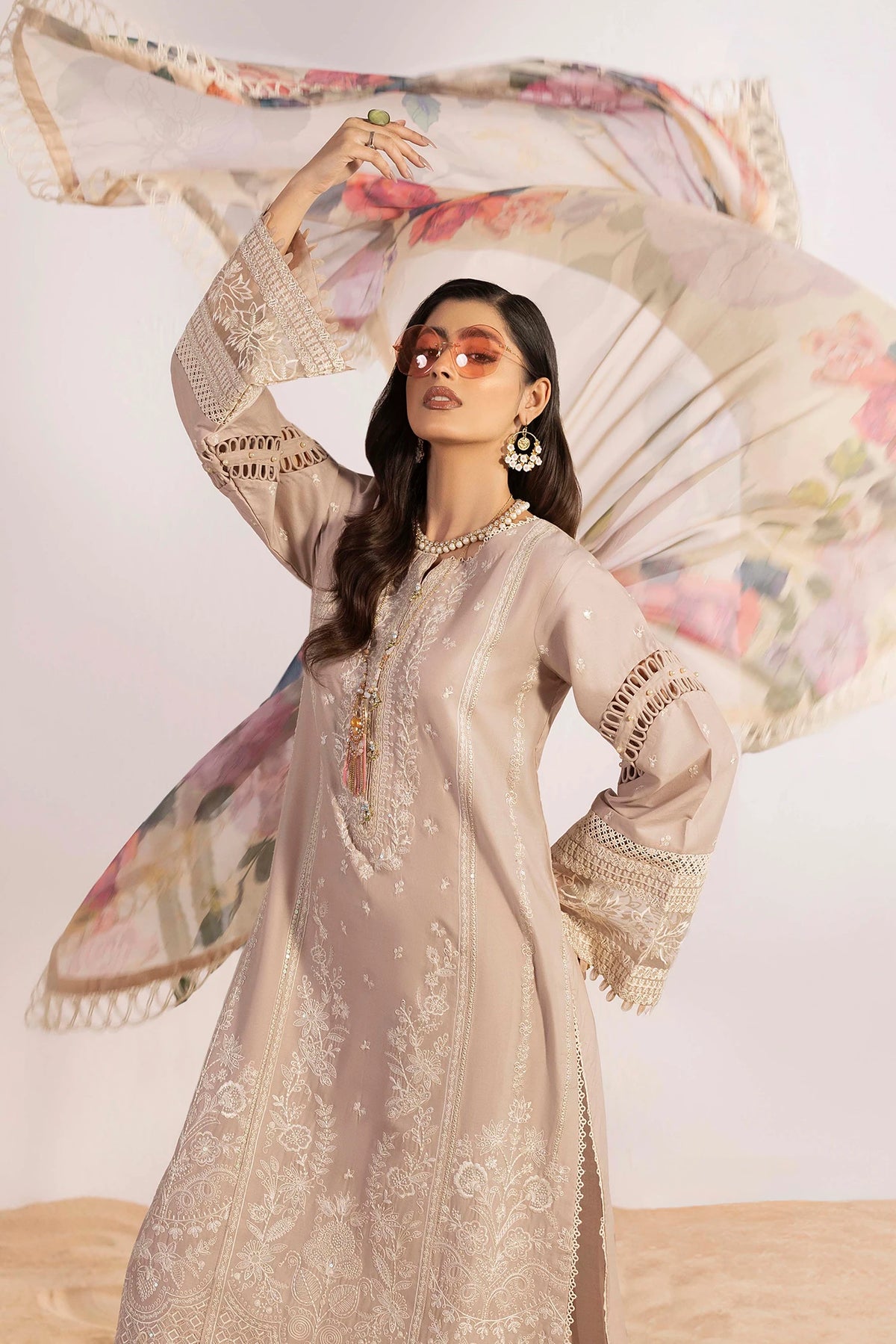 3 Piece – Embroidered Lawn