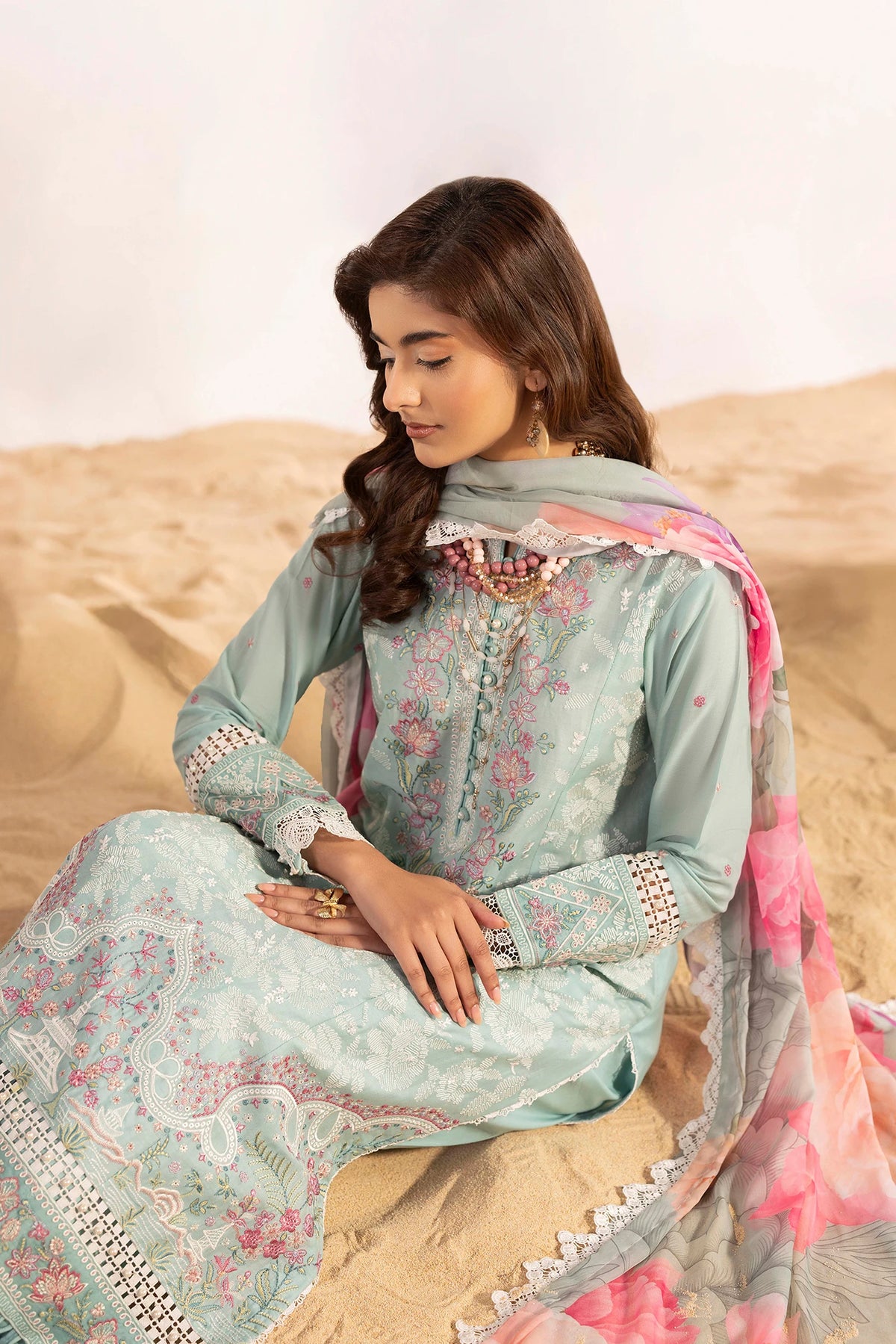 3 Piece – Embroidered Lawn