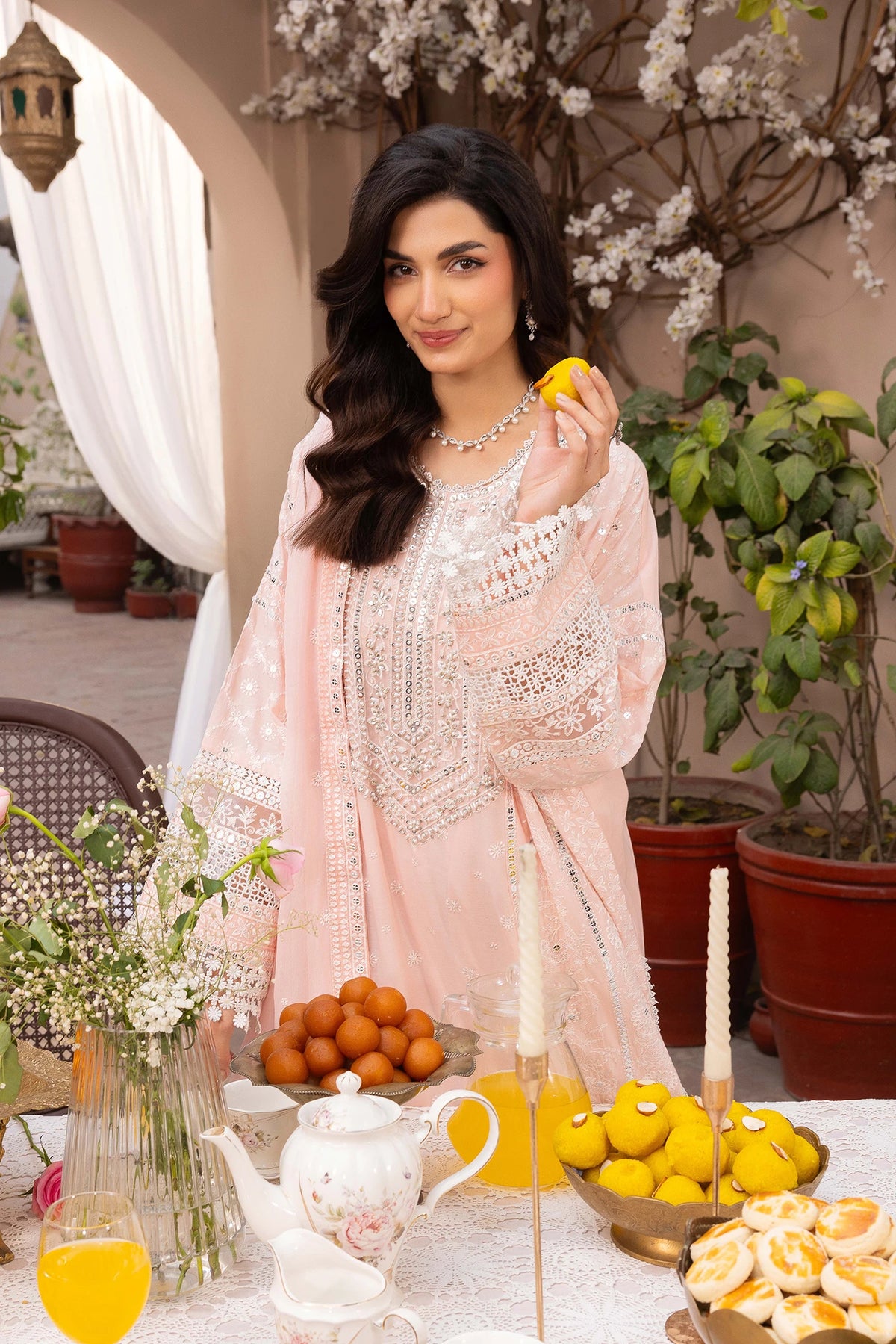 3 Piece – Embroidered Lawn
