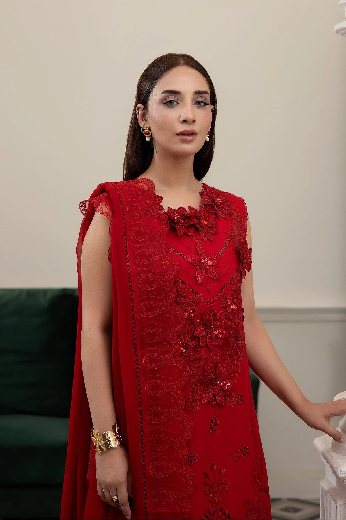 3 Piece – Embroidered Lawn