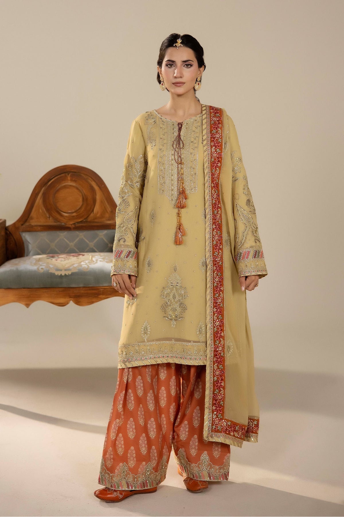 3 Piece – Embroidered Chiffon