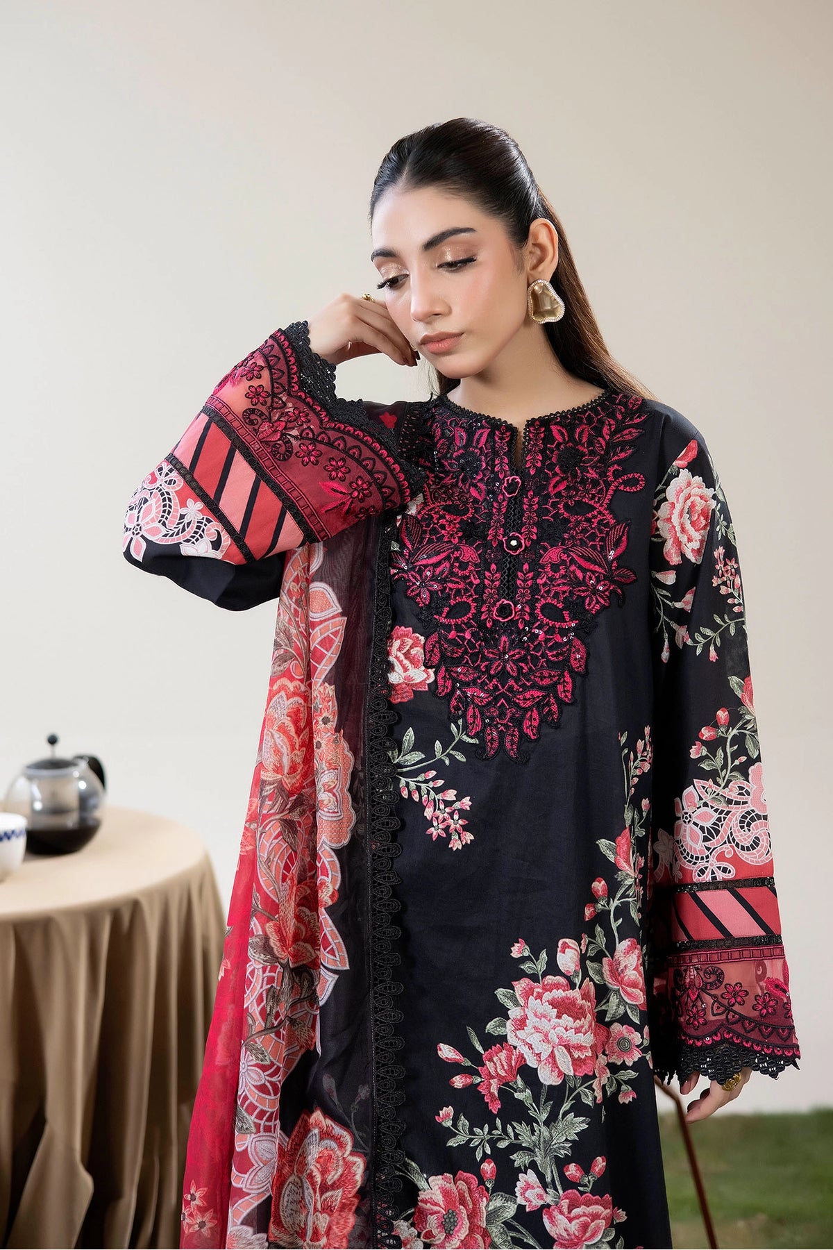 3 Piece – Printed Lawn
