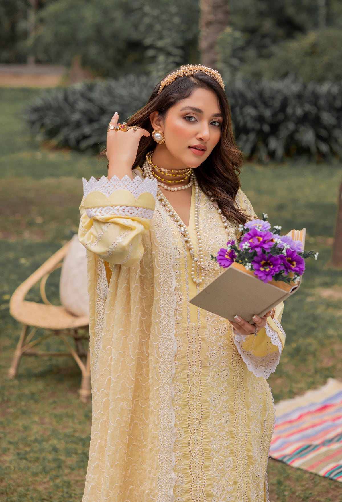 Chikankari Pret