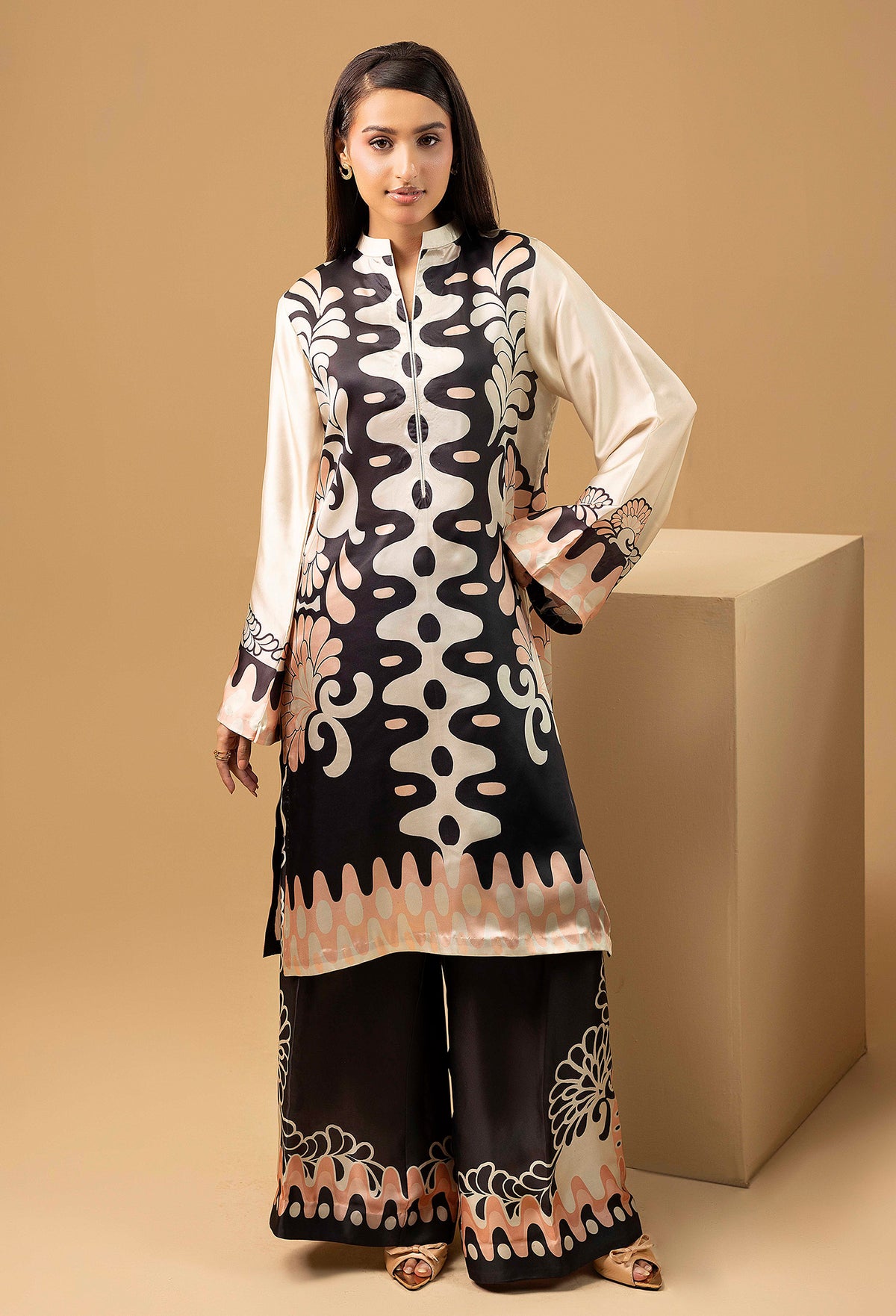 2 Piece – Printed Shamoz Silk