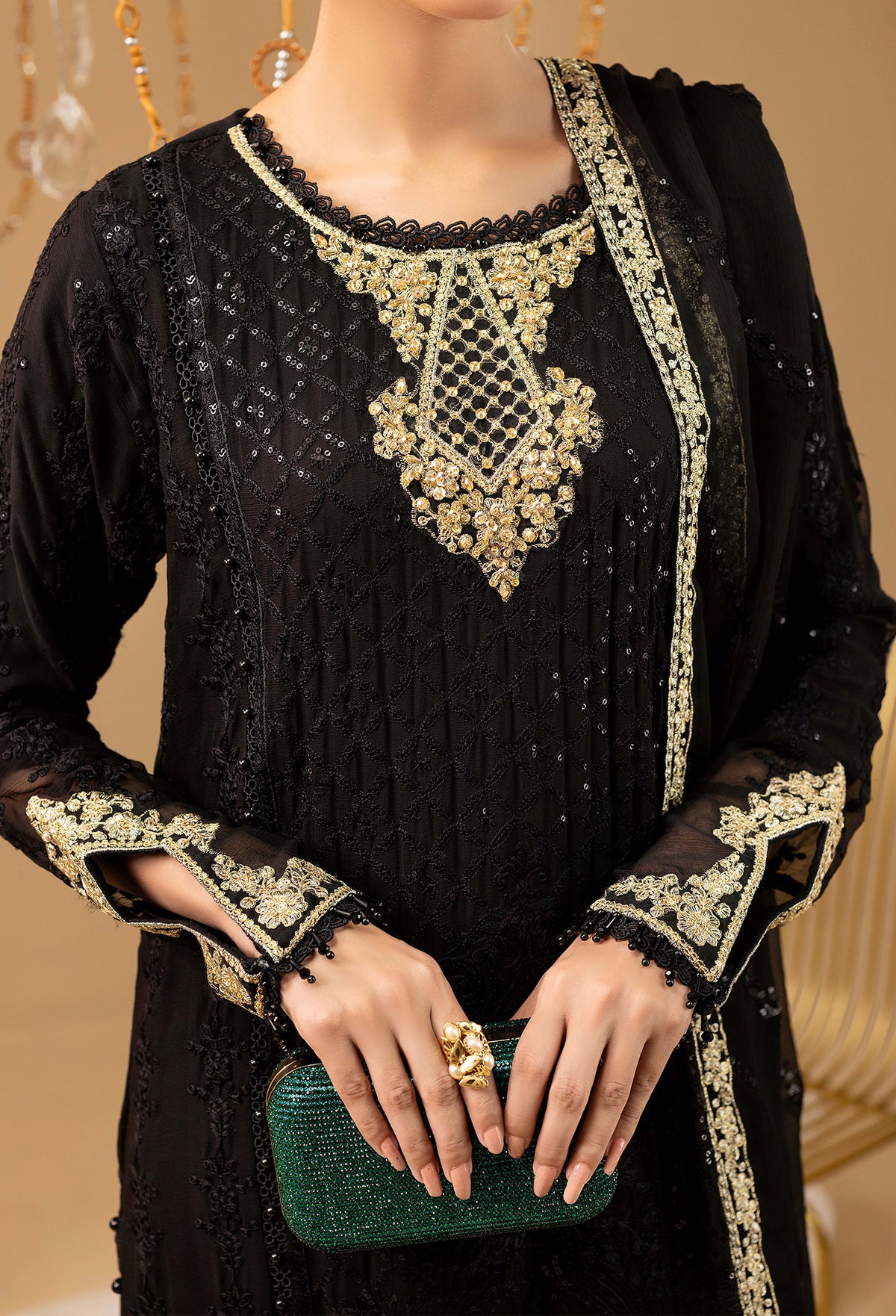 3 Piece – Embroidered Chiffon