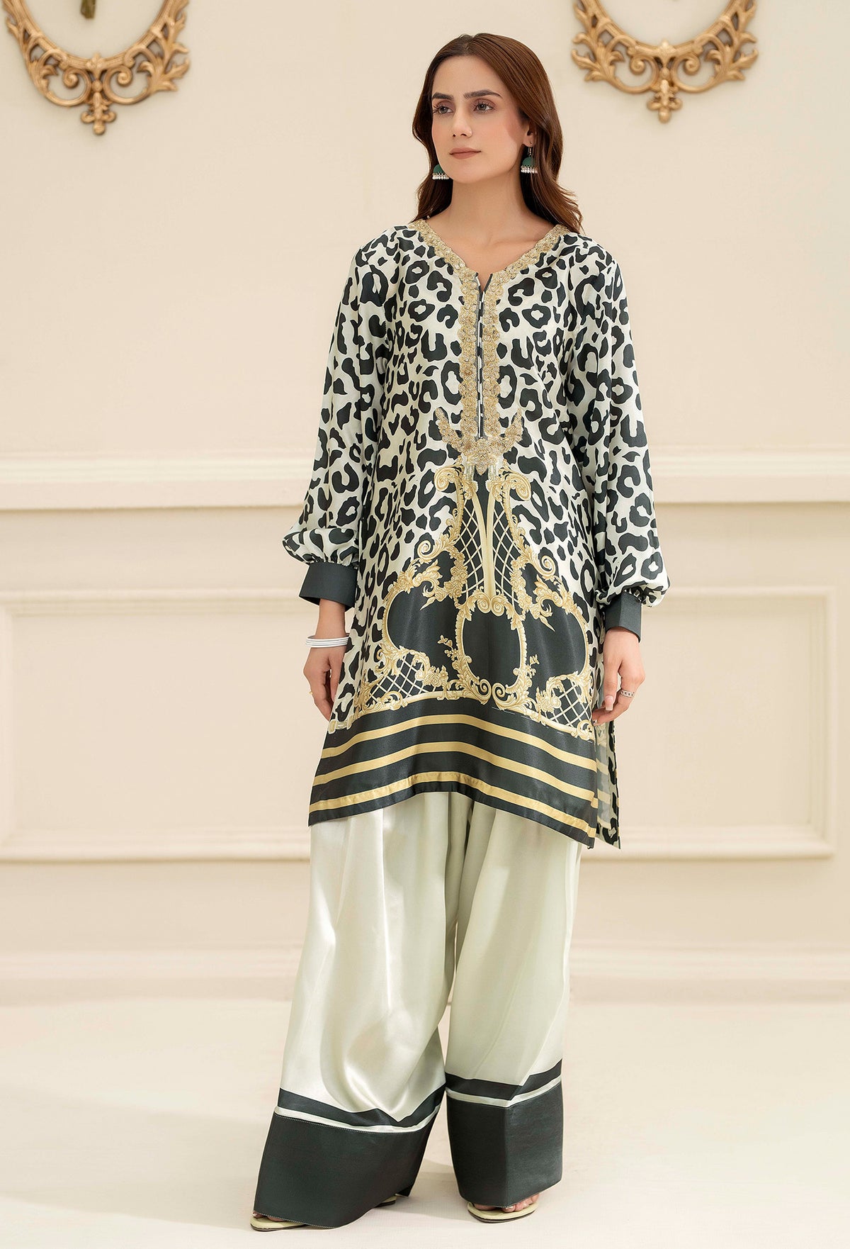 2 Piece – Printed Shamoz Silk