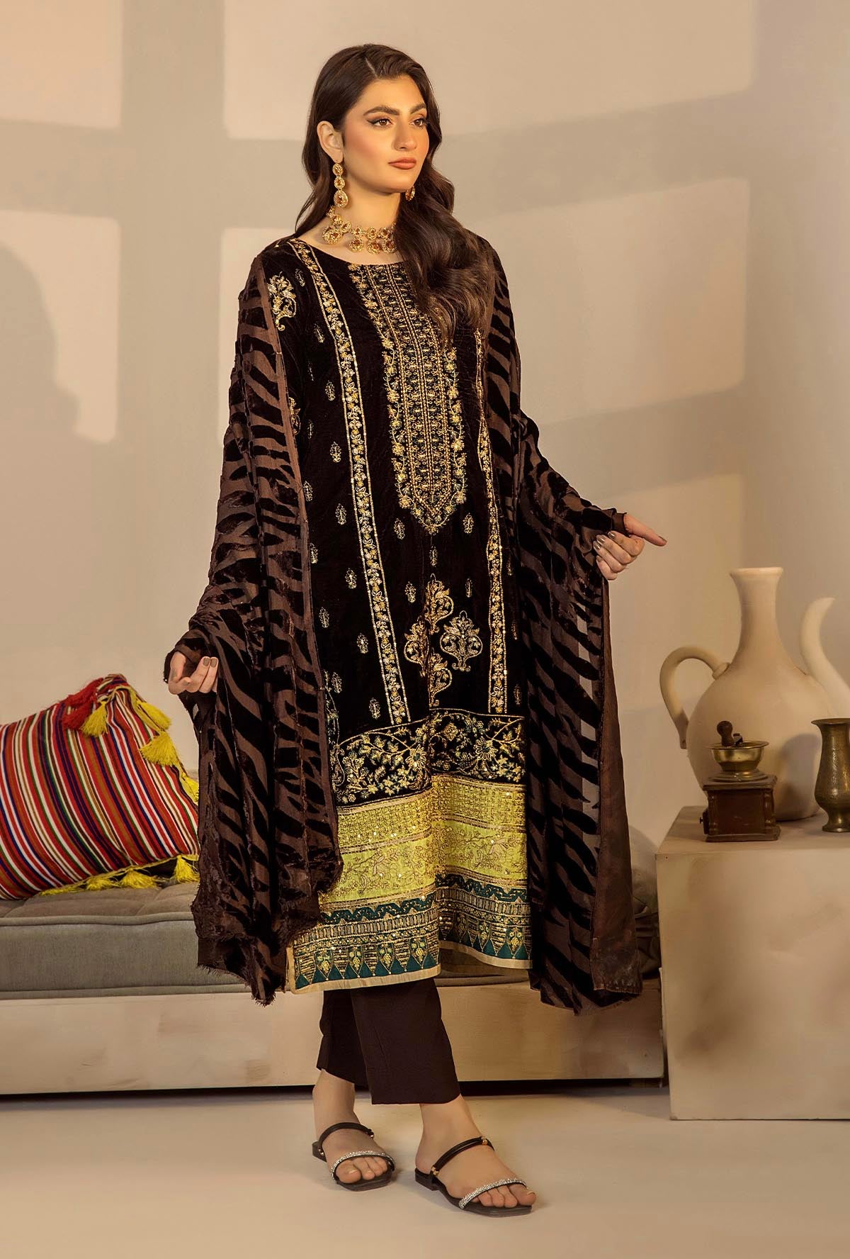 1 Piece – Embroidered Velvet