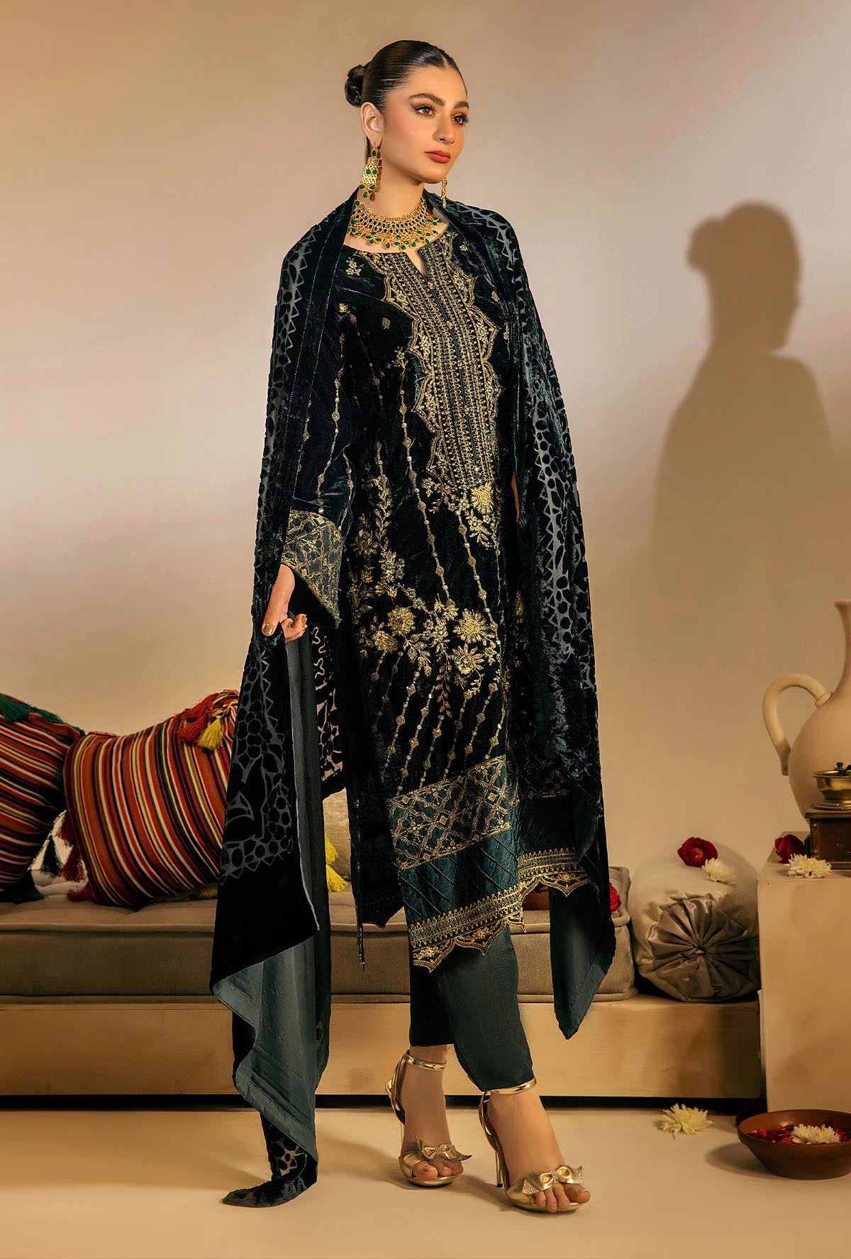 1 Piece – Embroidered Velvet