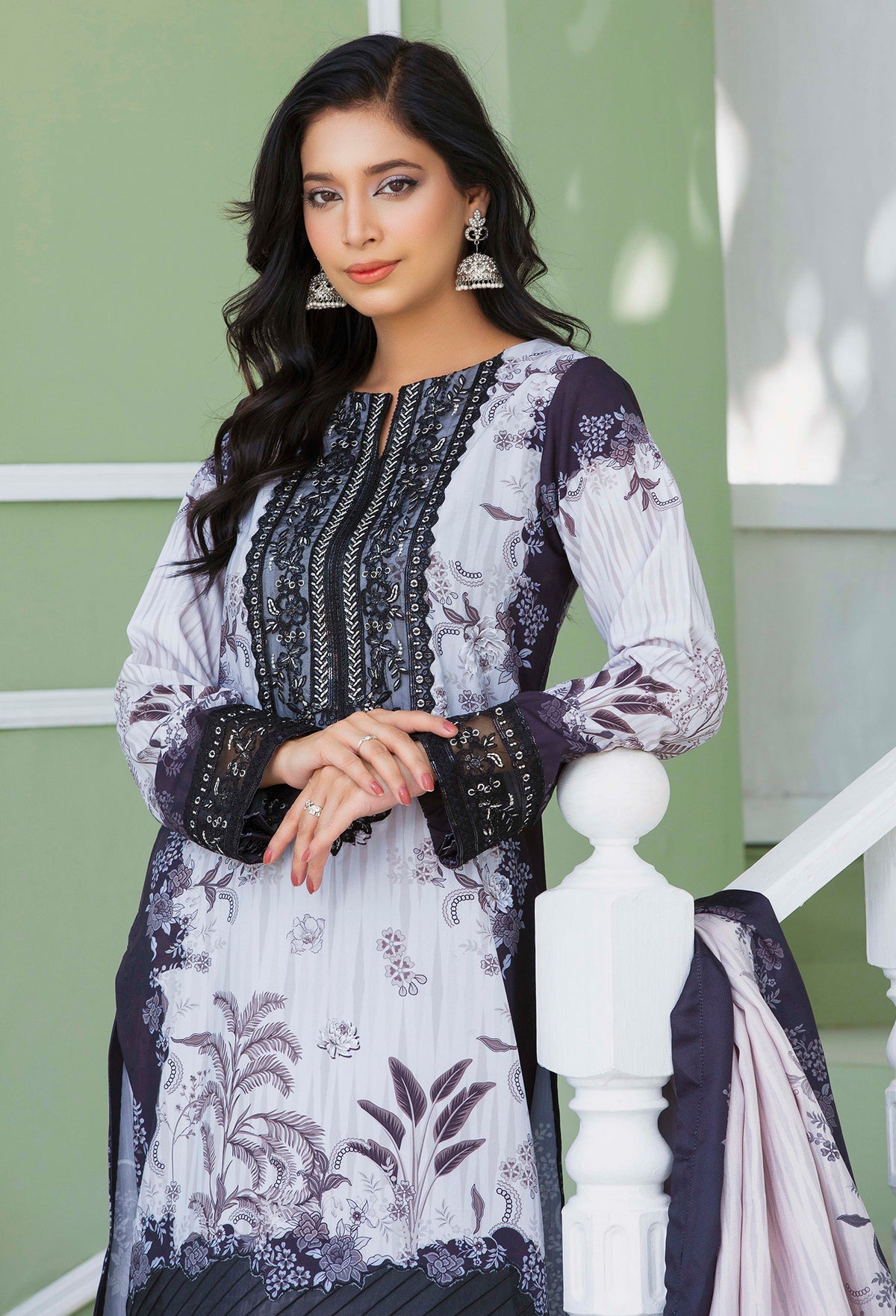 3 Piece – Printed Khaddar