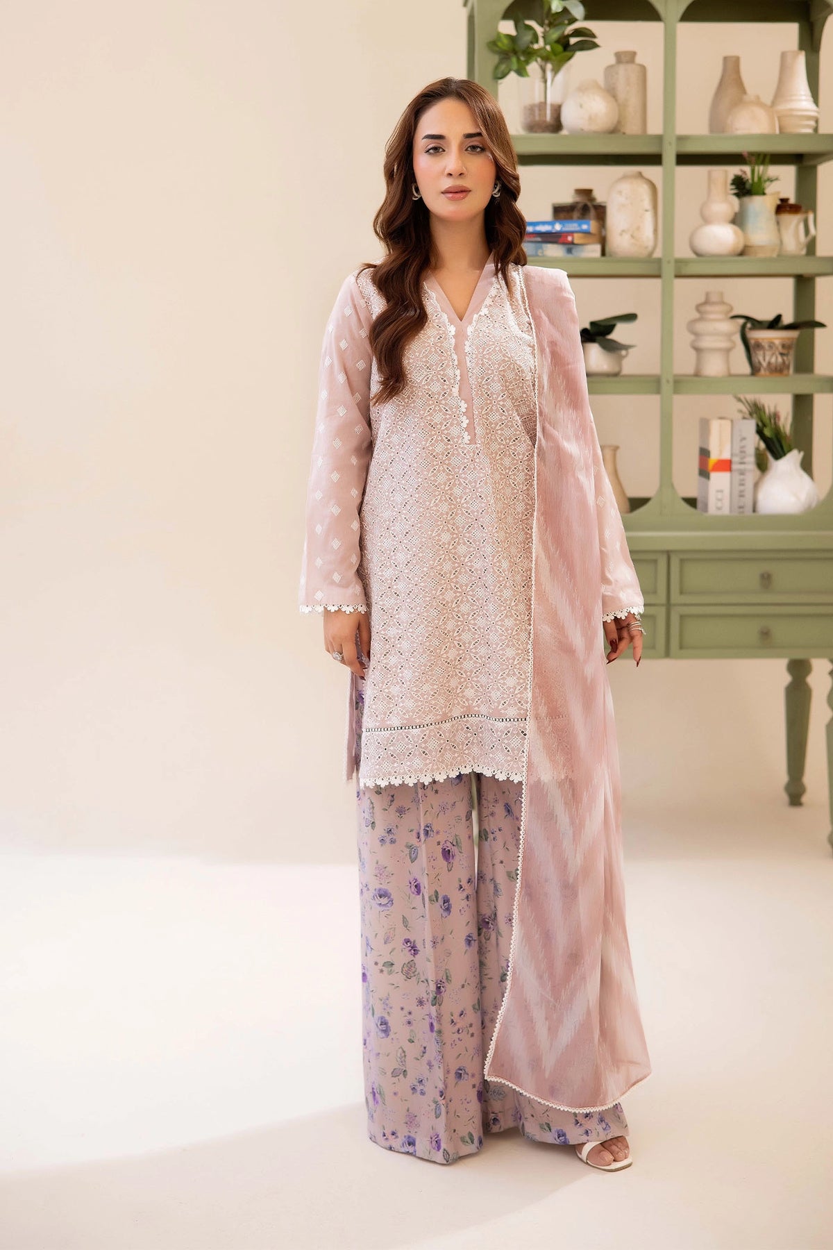 3 Piece – Embroidered Lawn