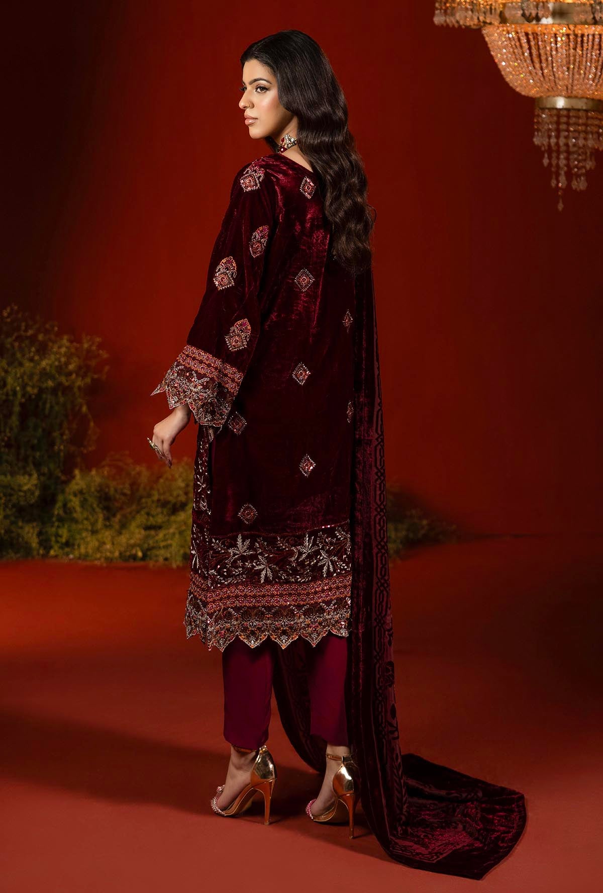 1 Piece – Embroidered Velvet