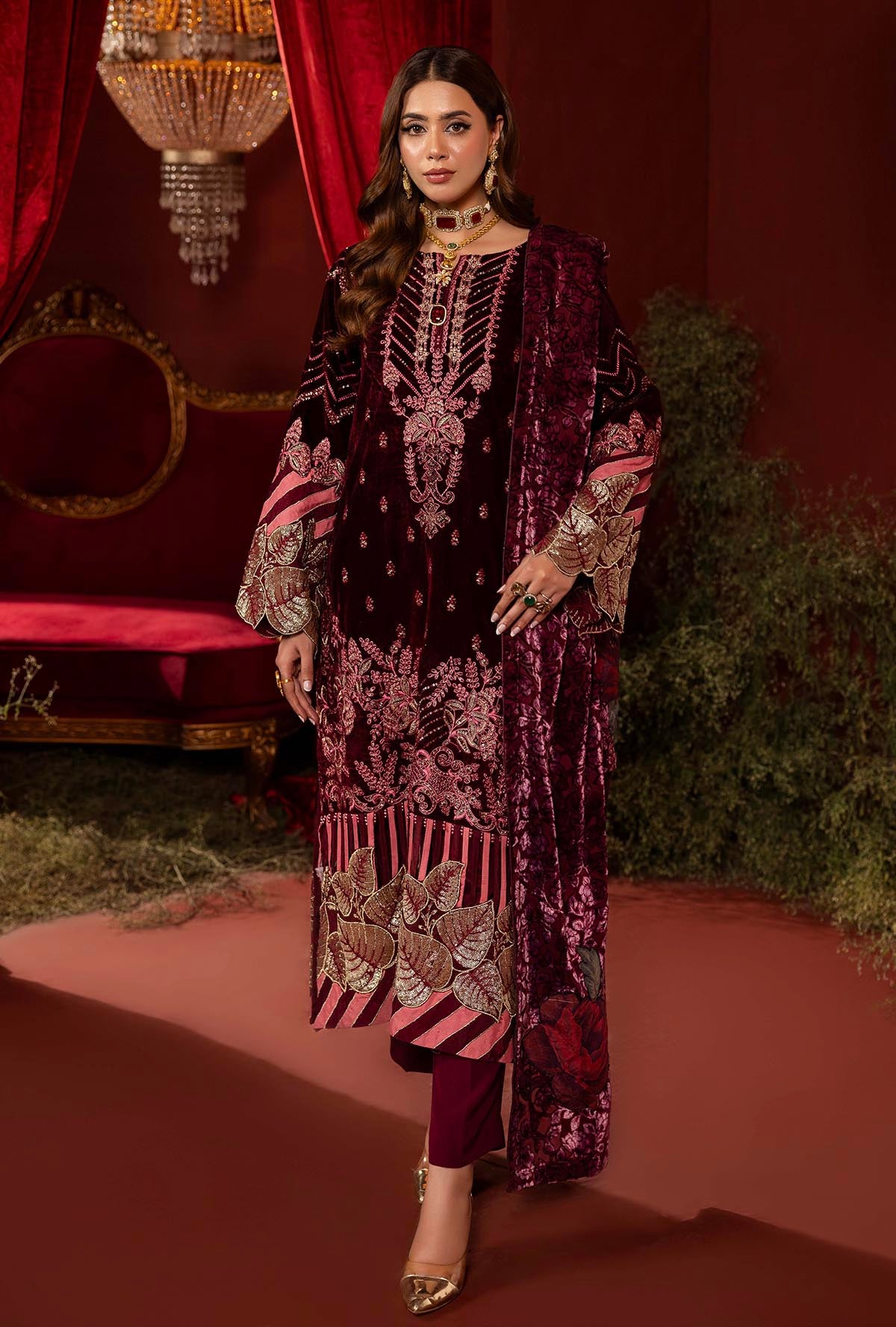1 Piece – Embroidered Velvet