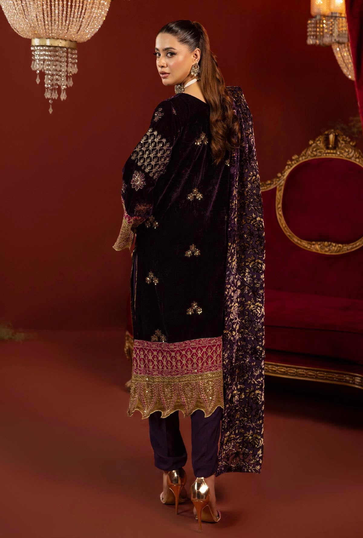 1 Piece – Embroidered Velvet