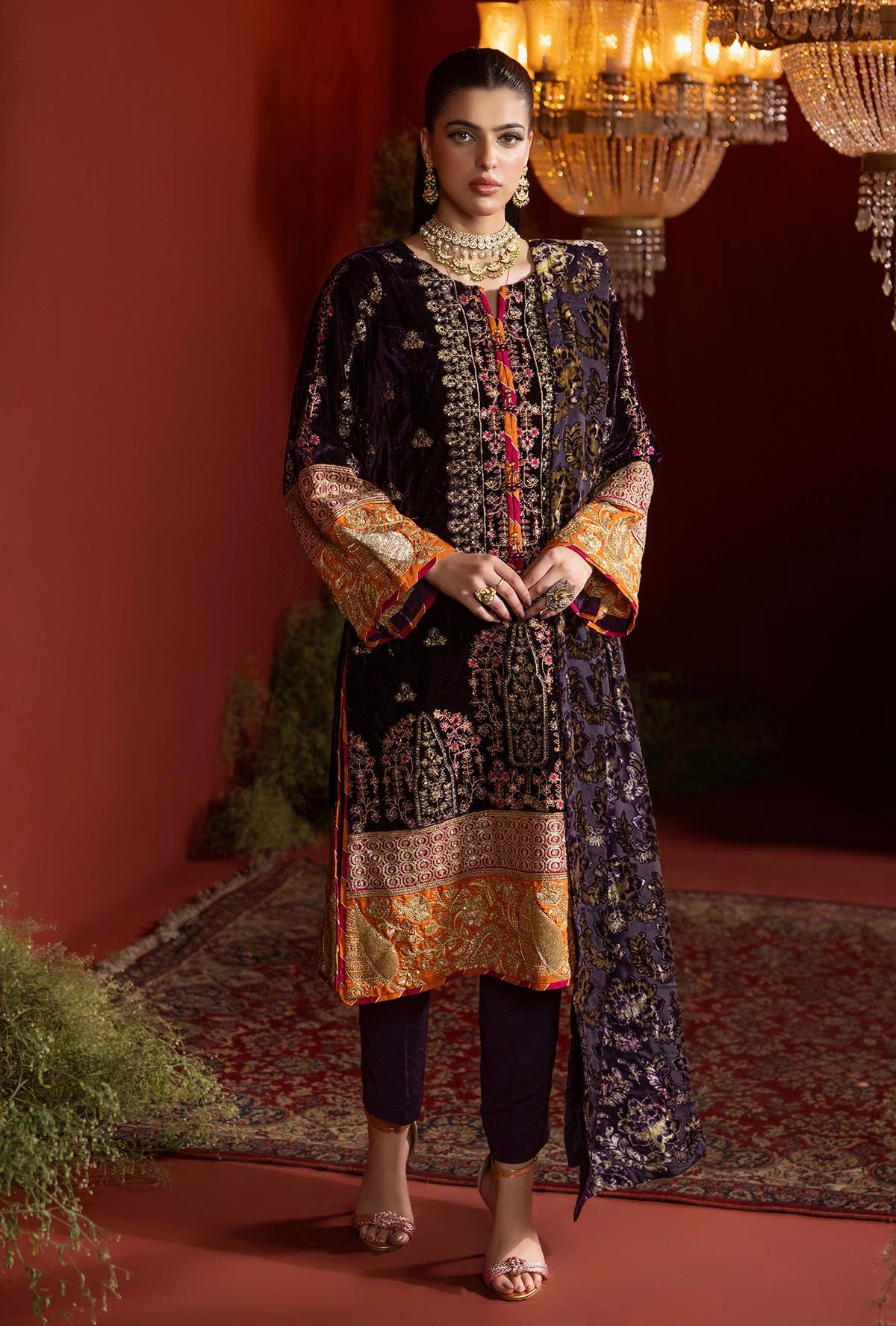 1 Piece – Embroidered Velvet