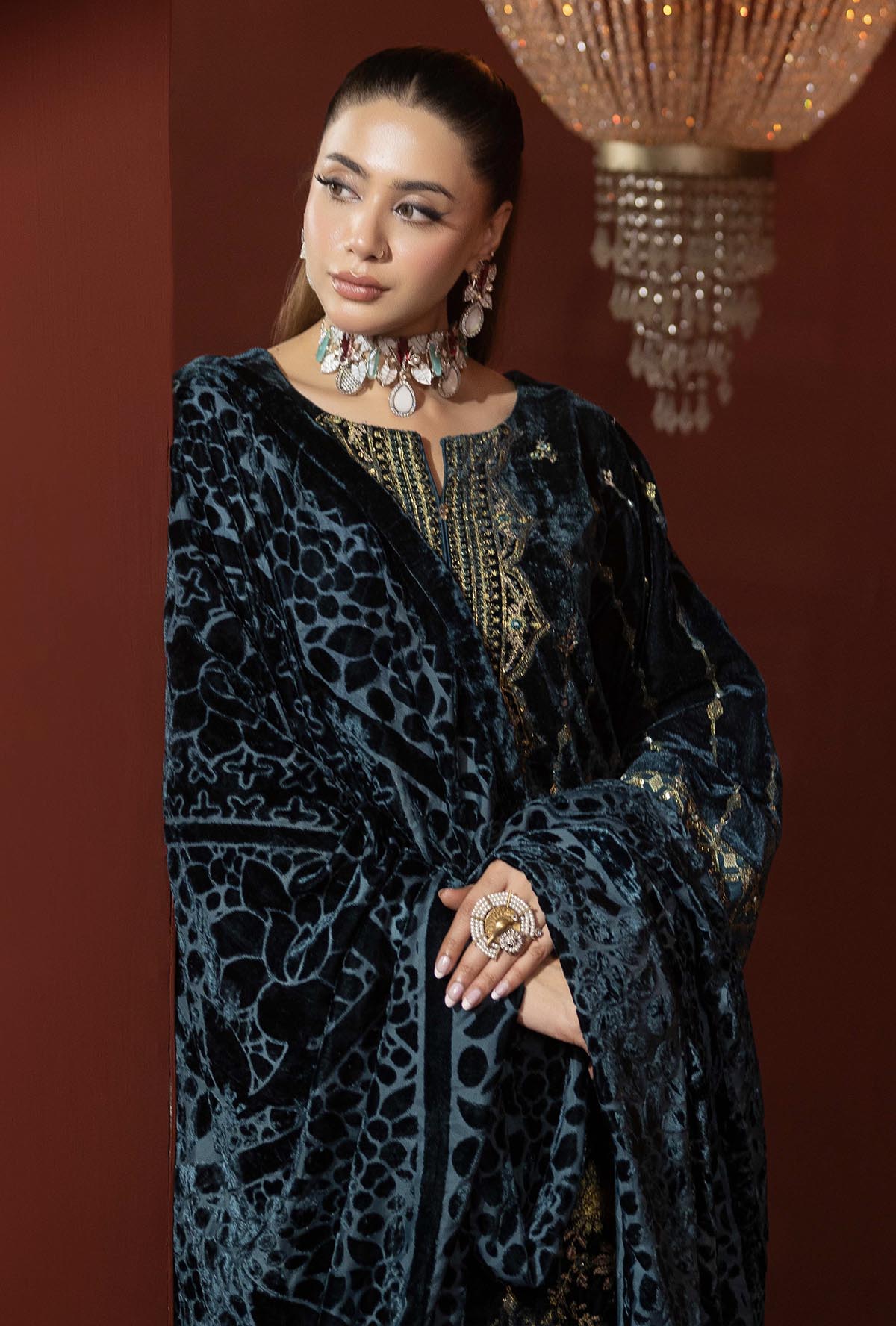 1 Piece – Embroidered Velvet