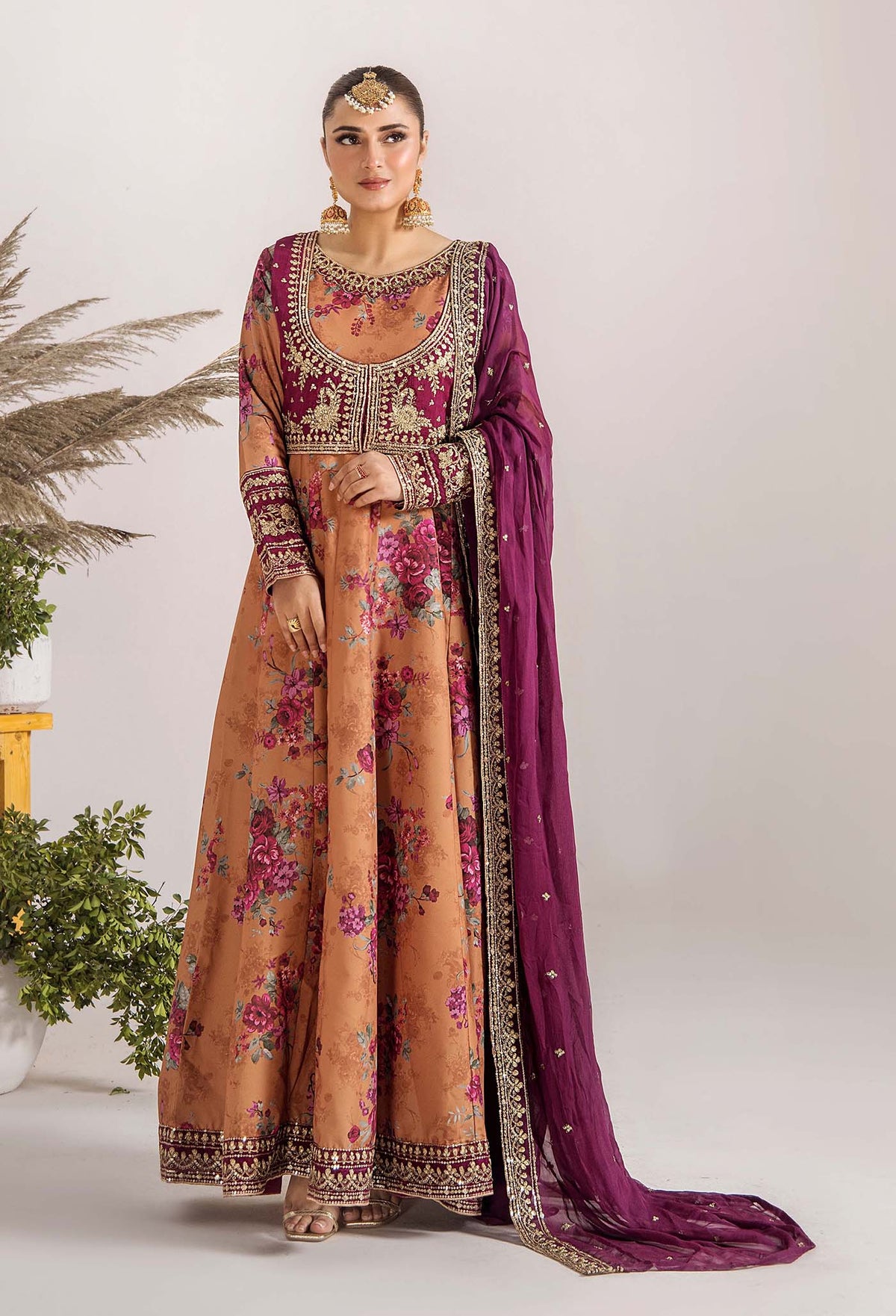 3 Piece – Embroidered Lawn