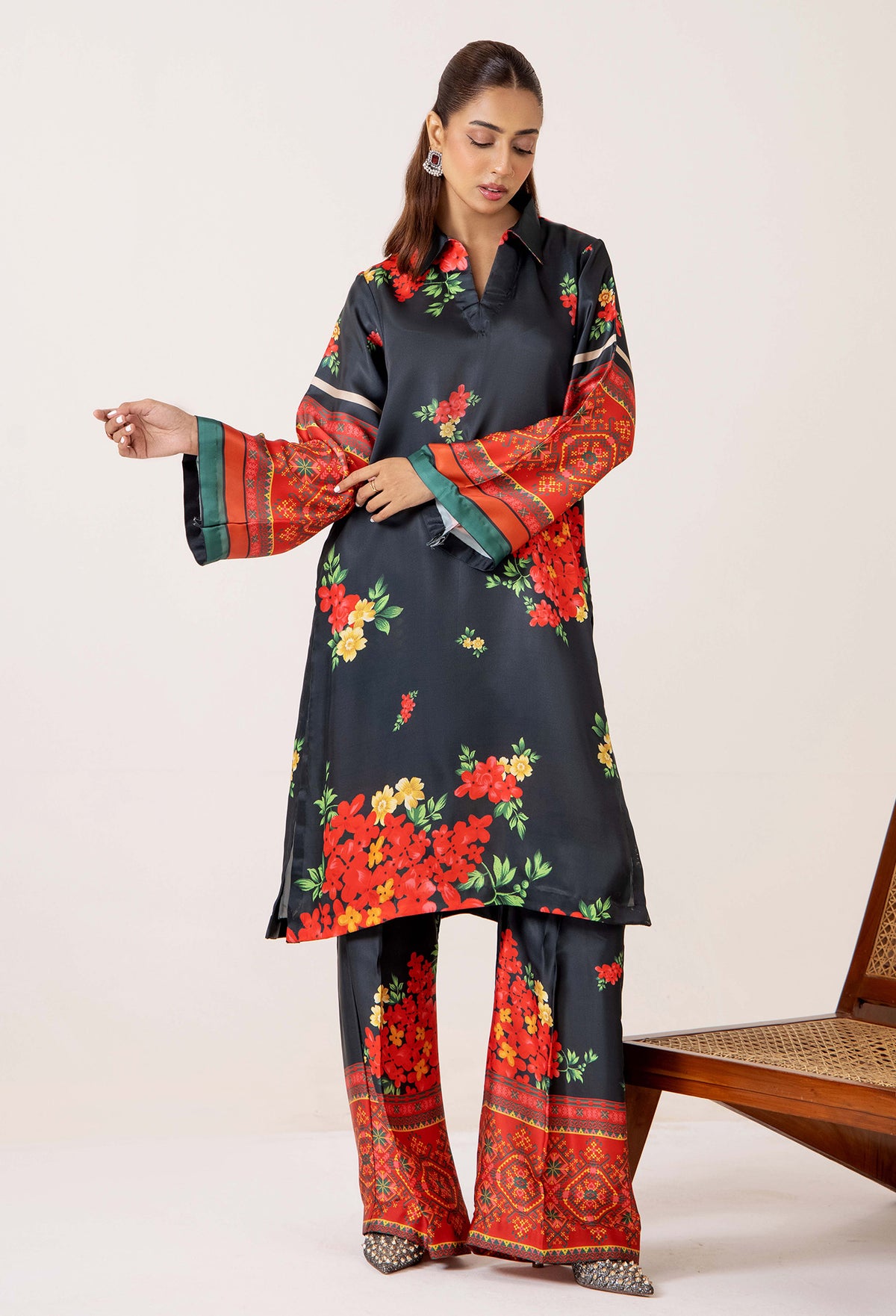 2 Piece – Printed Shamoz Silk
