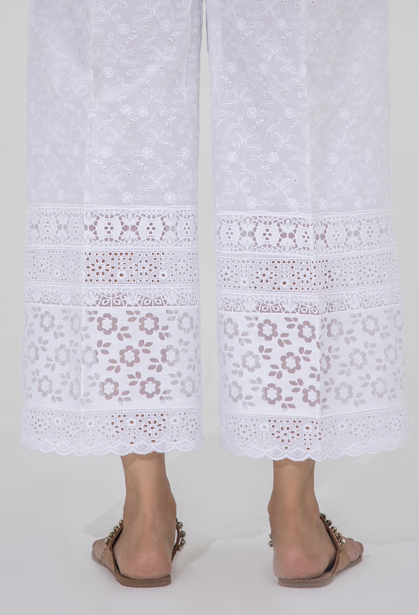 White Bottom 5214