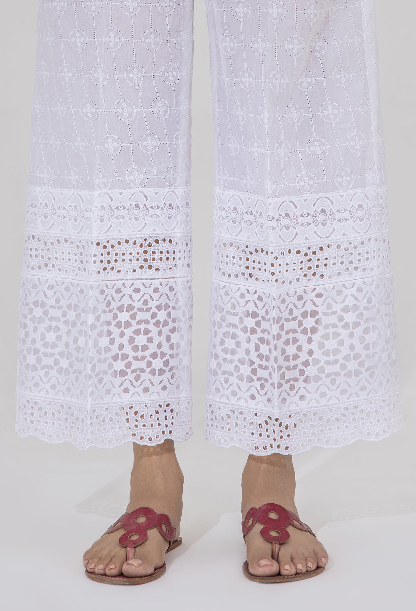 White Bottom 5216