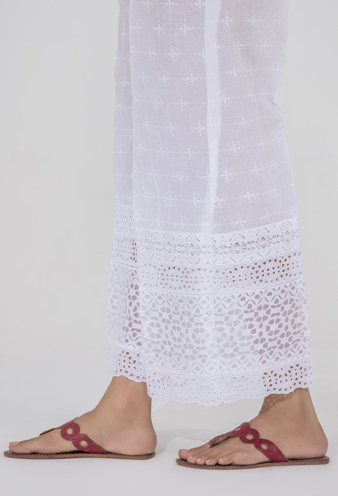 White Bottom 5216