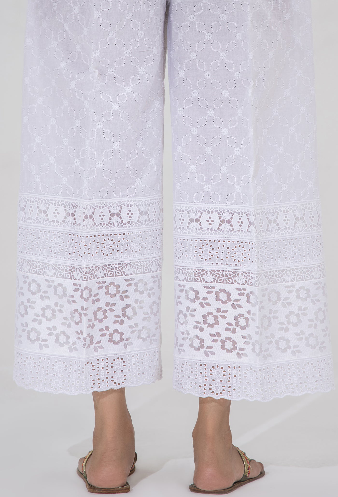 White Bottom 5218