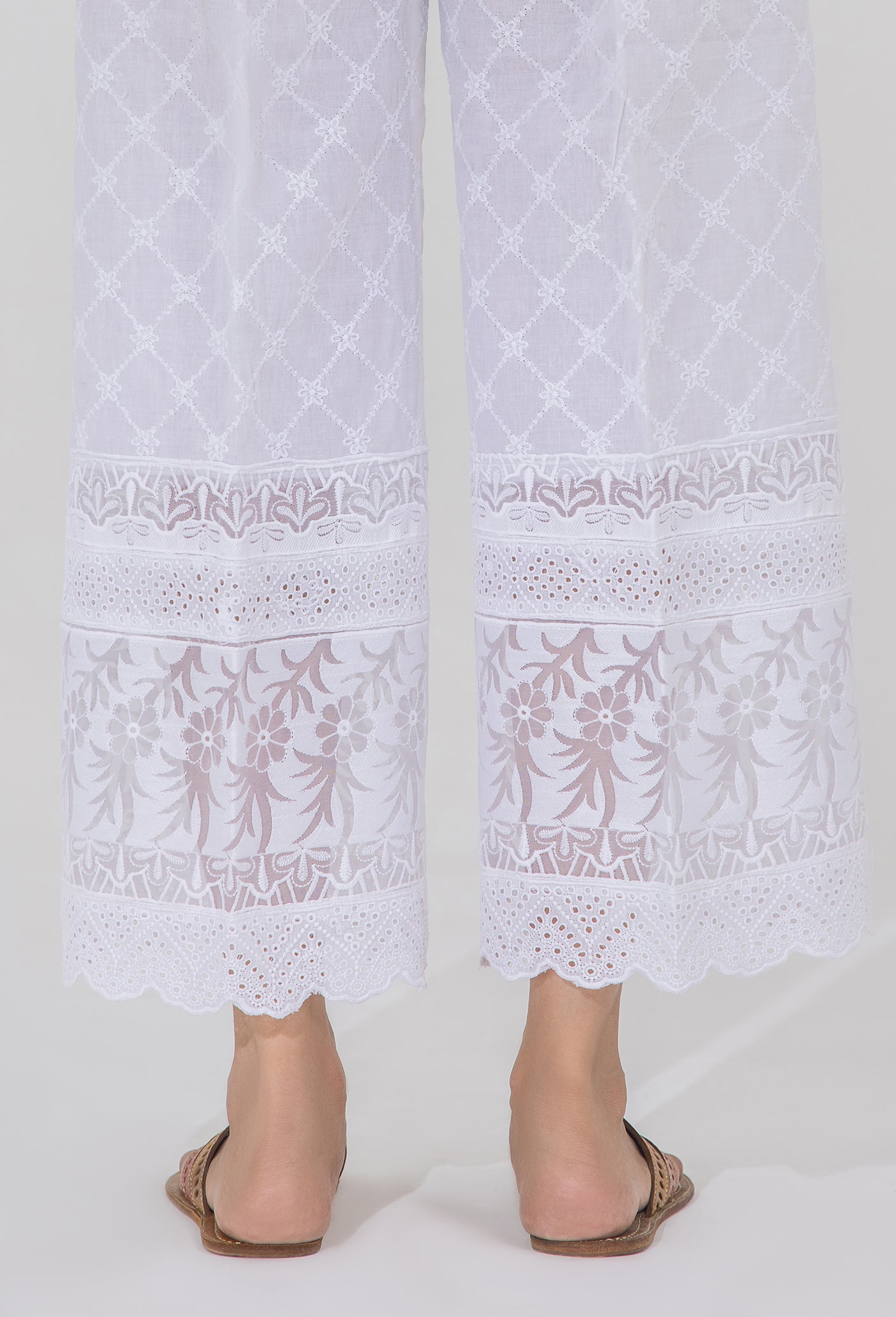 White Bottom 5221