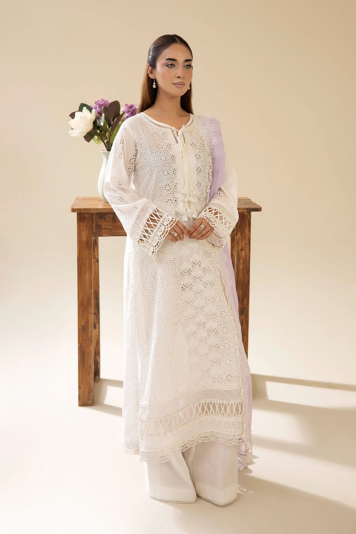 3 Piece – Embroidered Lawn