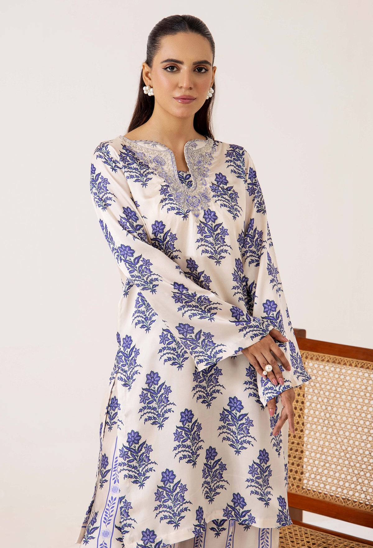 2 Piece – Printed Shamoz Silk