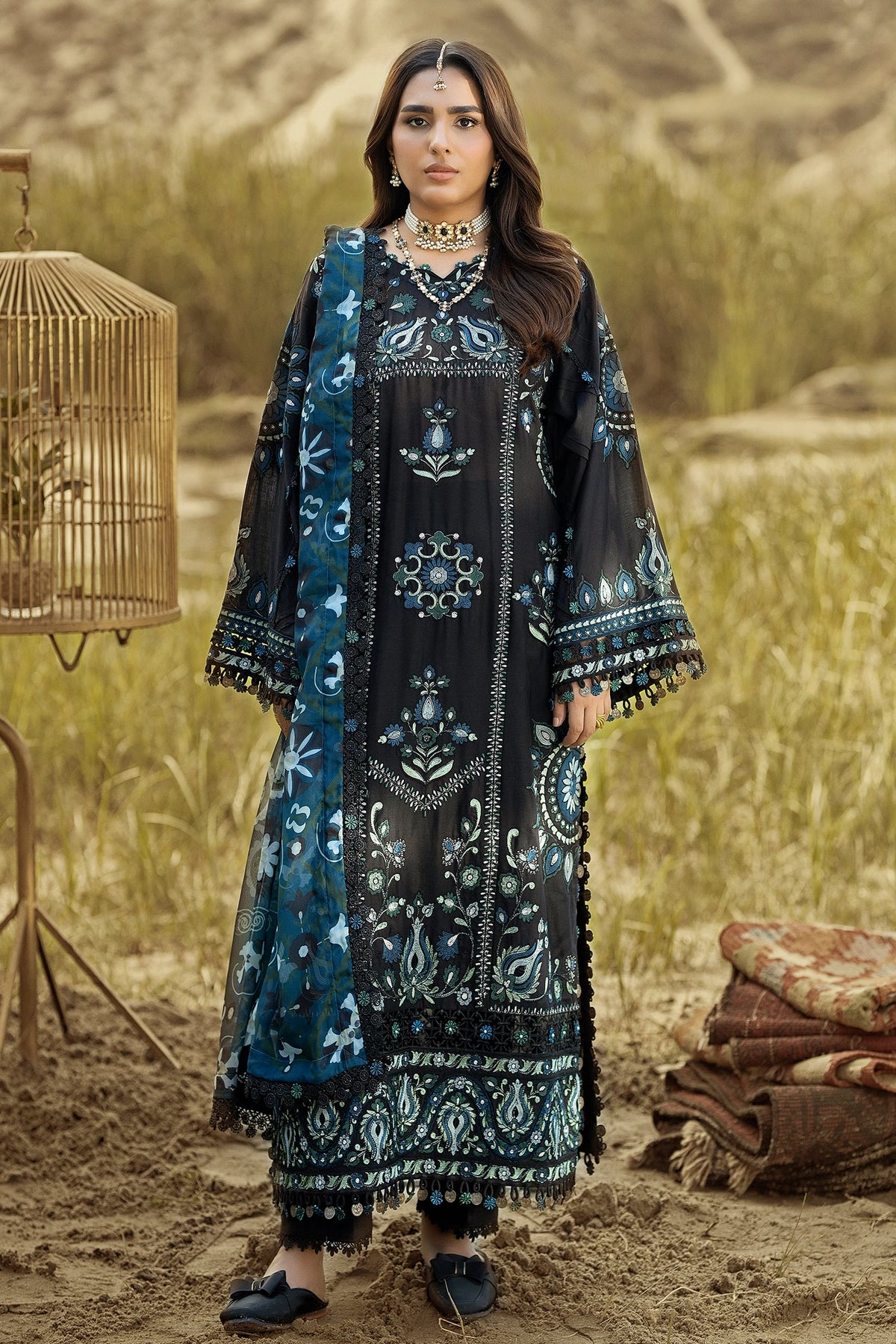 3 Piece – Embroidered Lawn
