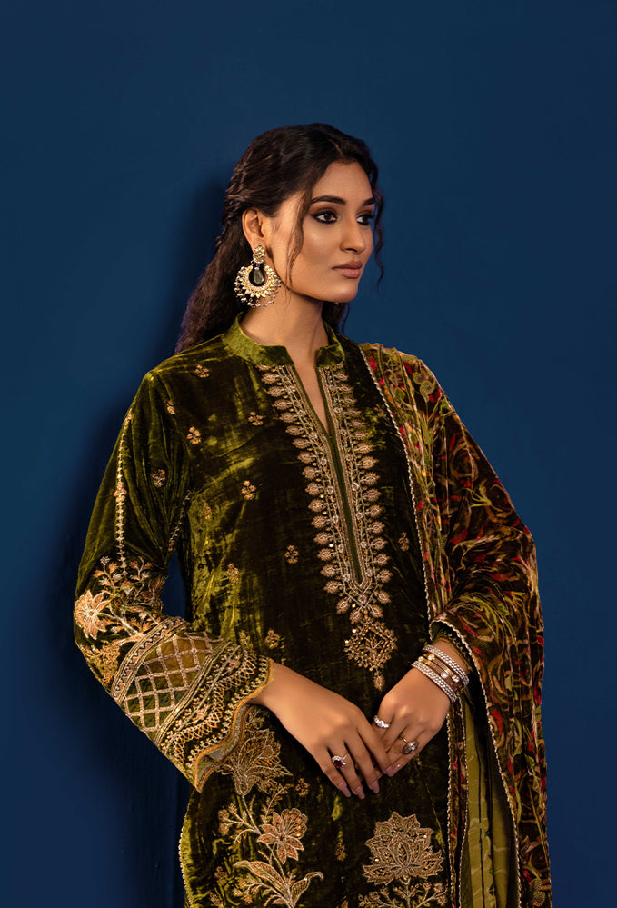 Plachi Embroidered Unstitched 5409