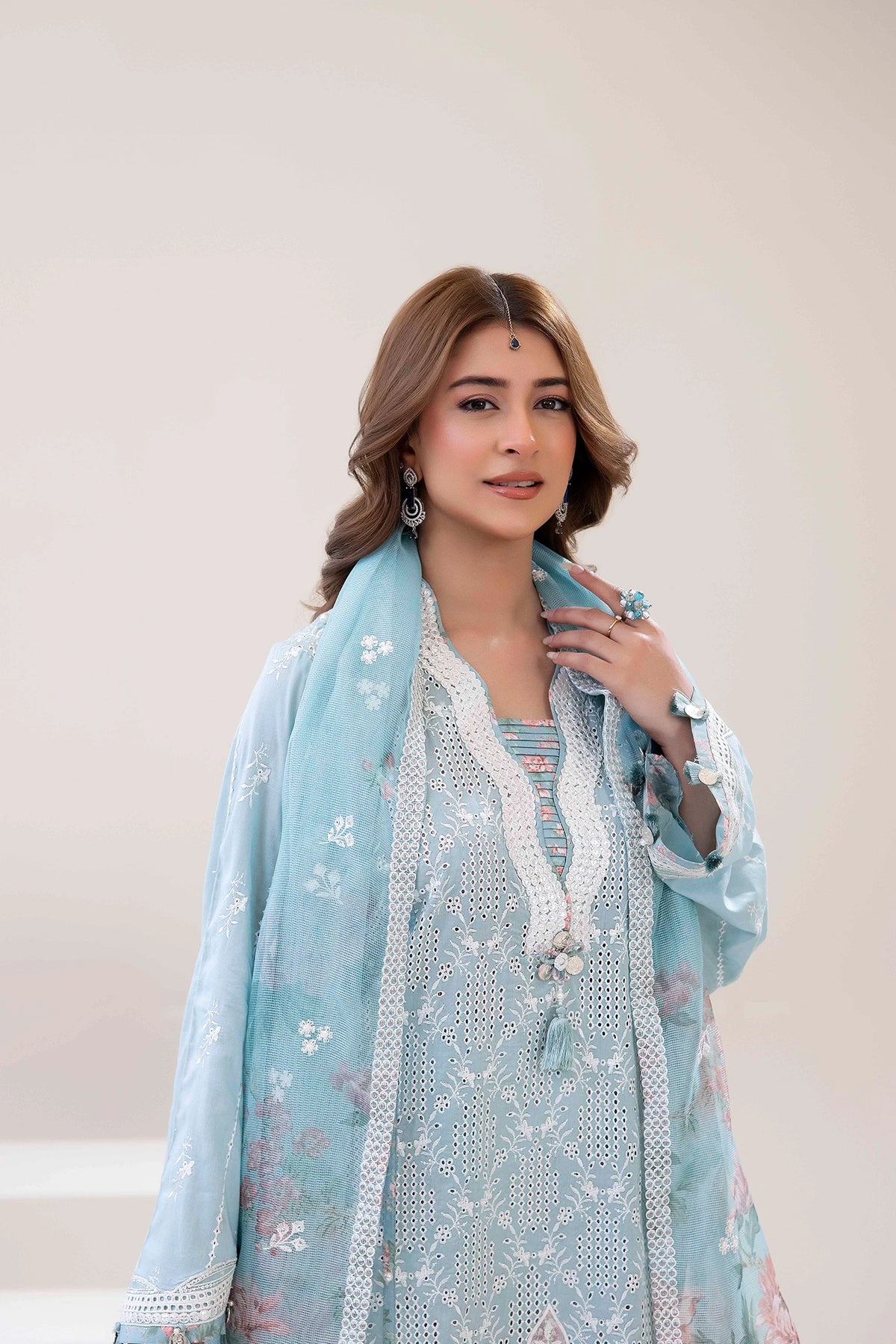3 Piece – Embroidered Lawn