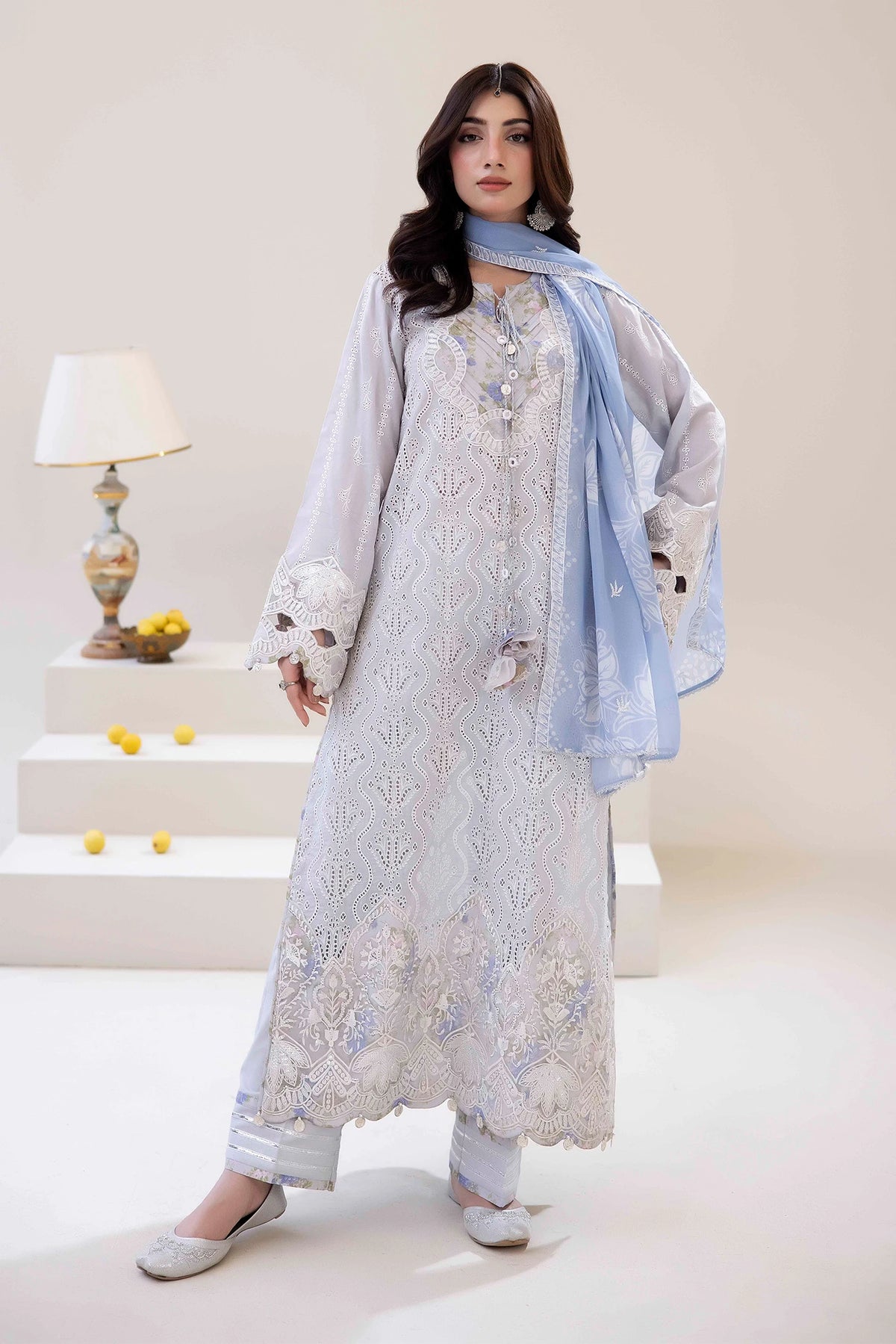 3 Piece – Embroidered Lawn