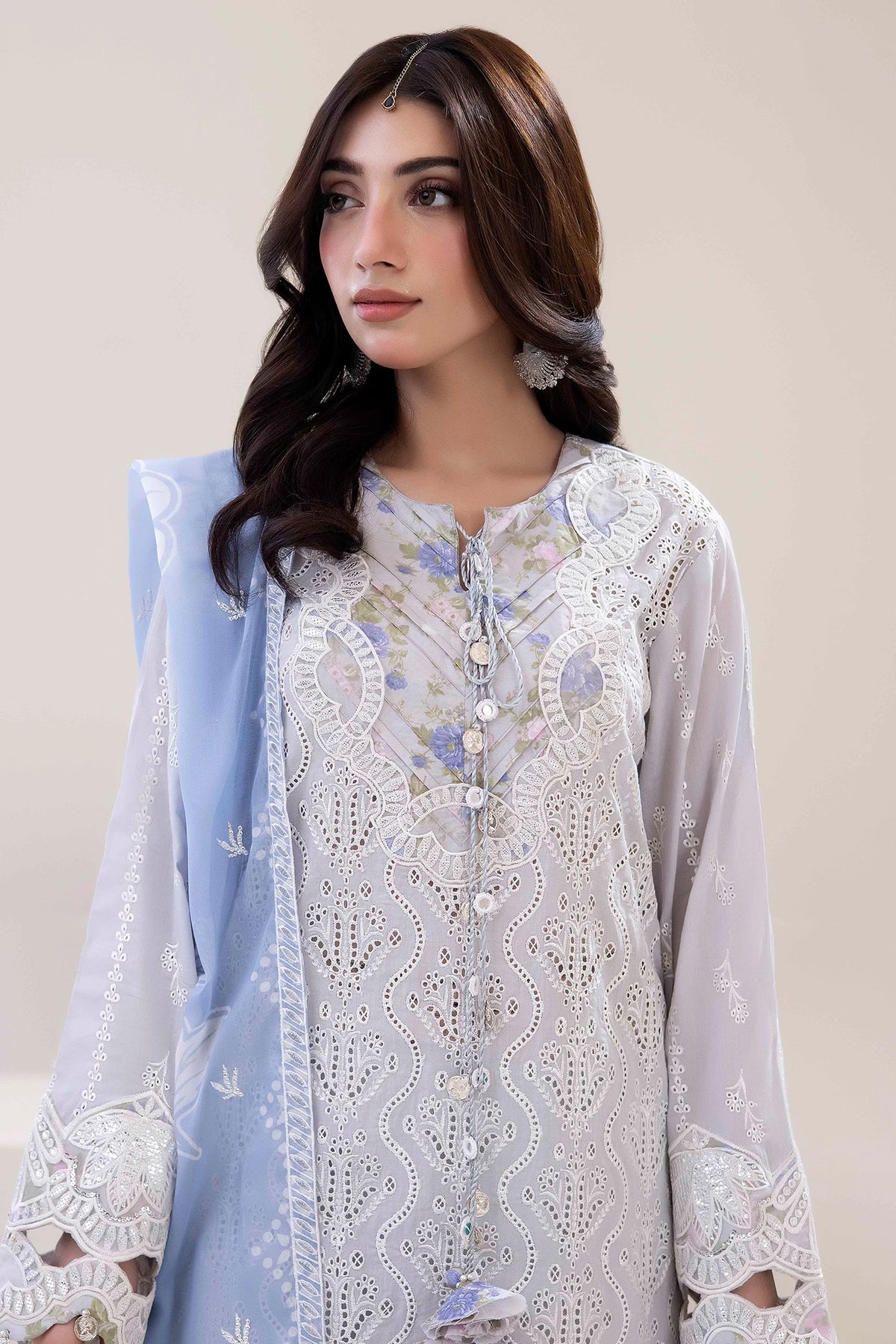 3 Piece – Embroidered Lawn