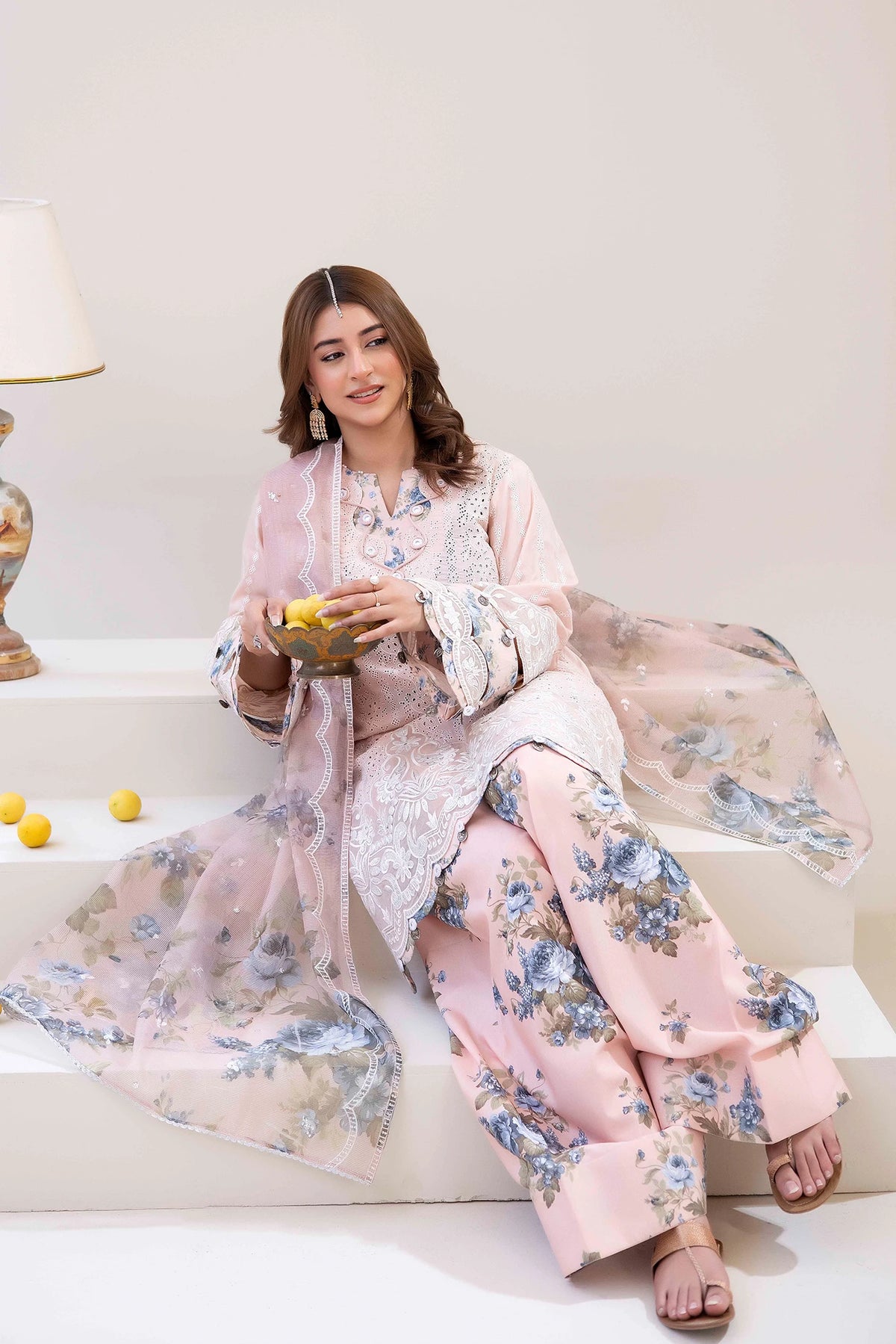 3 Piece – Embroidered Lawn