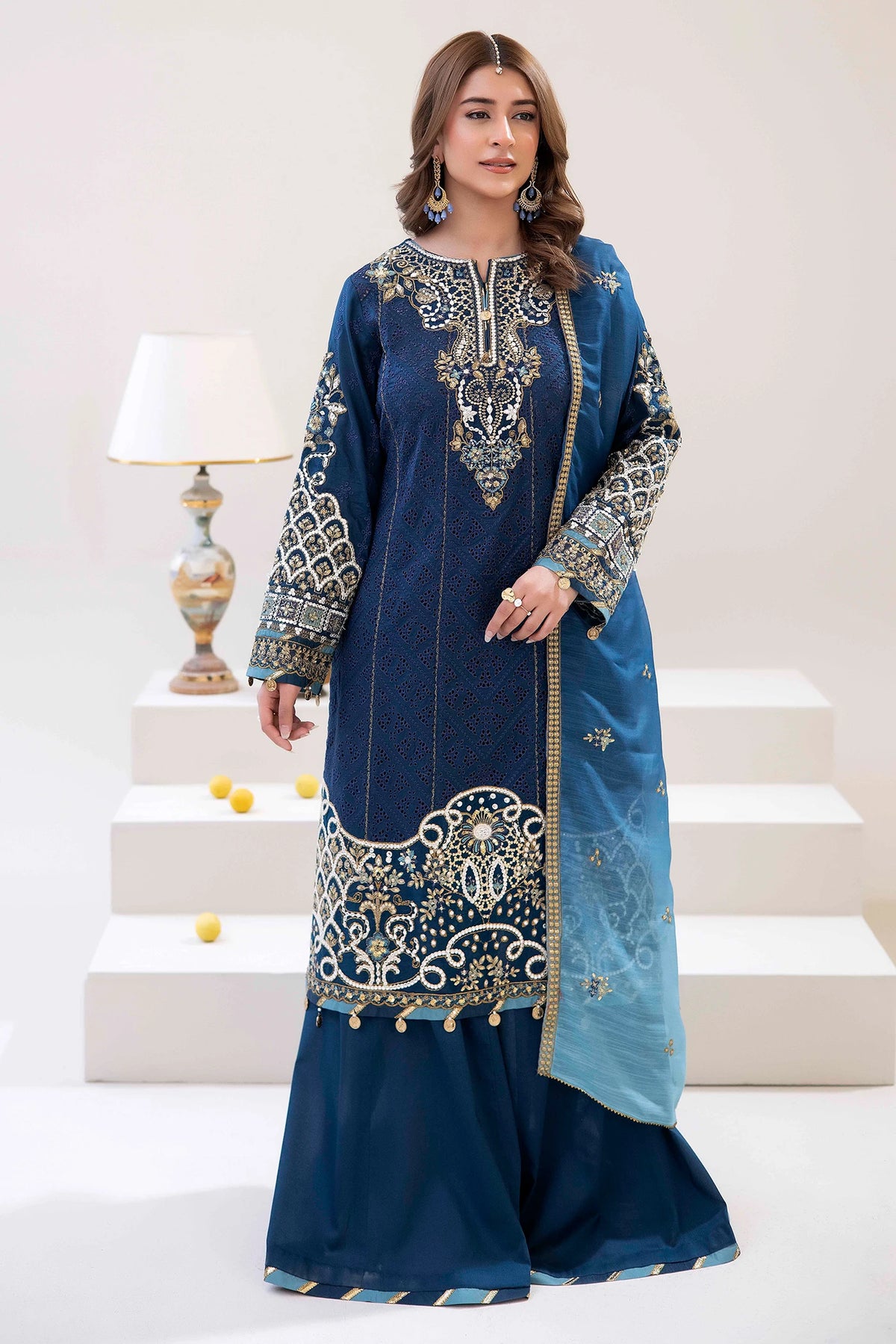 3 Piece – Embroidered Lawn