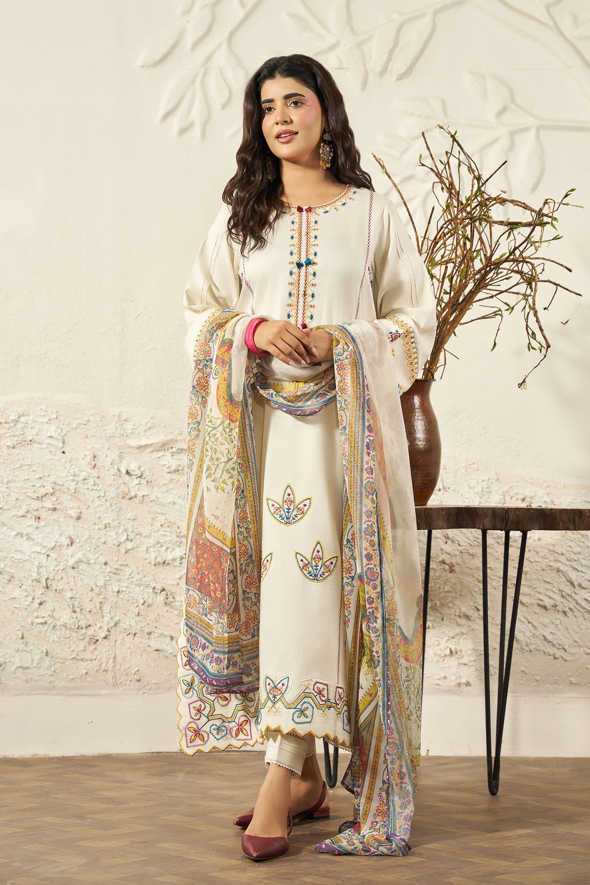 3 PIECE - EMBROIDERED LINEN EMB-713-B