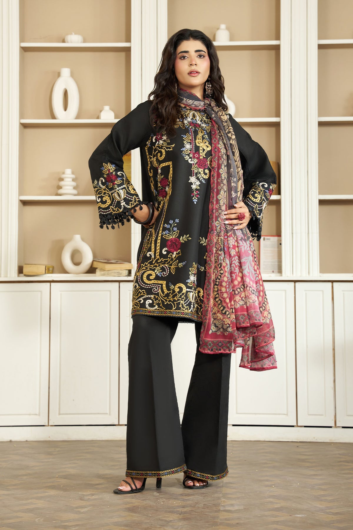 3 PIECE - EMBROIDERED LINEN EMB-715-D