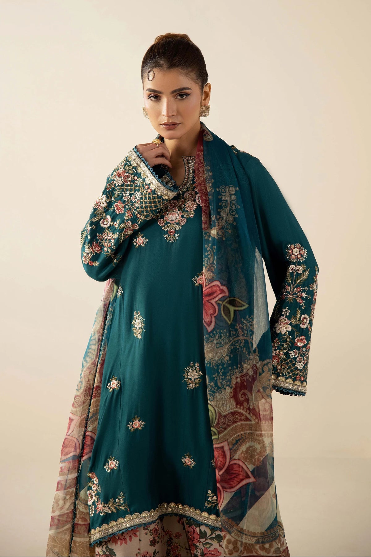 3 Piece – Embroidered Linen