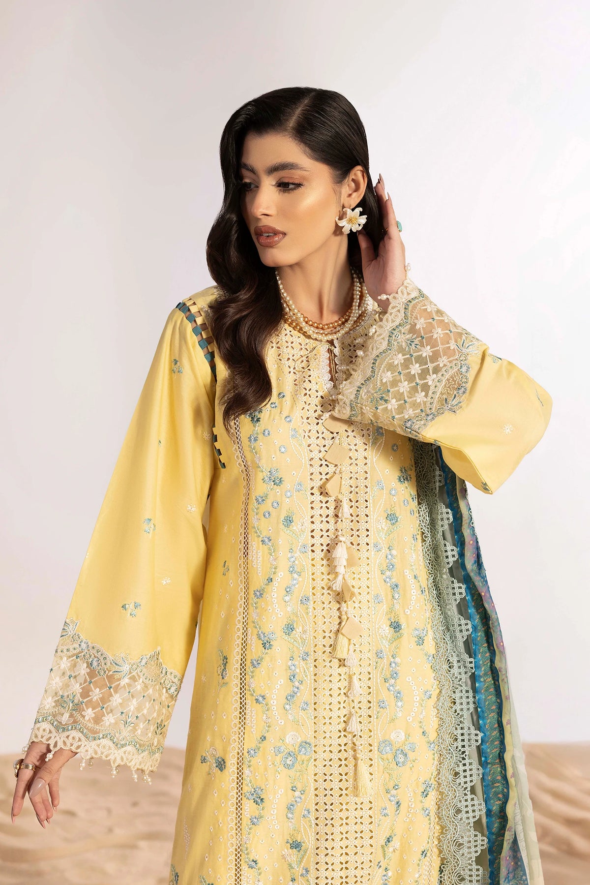 3 Piece – Embroidered Lawn