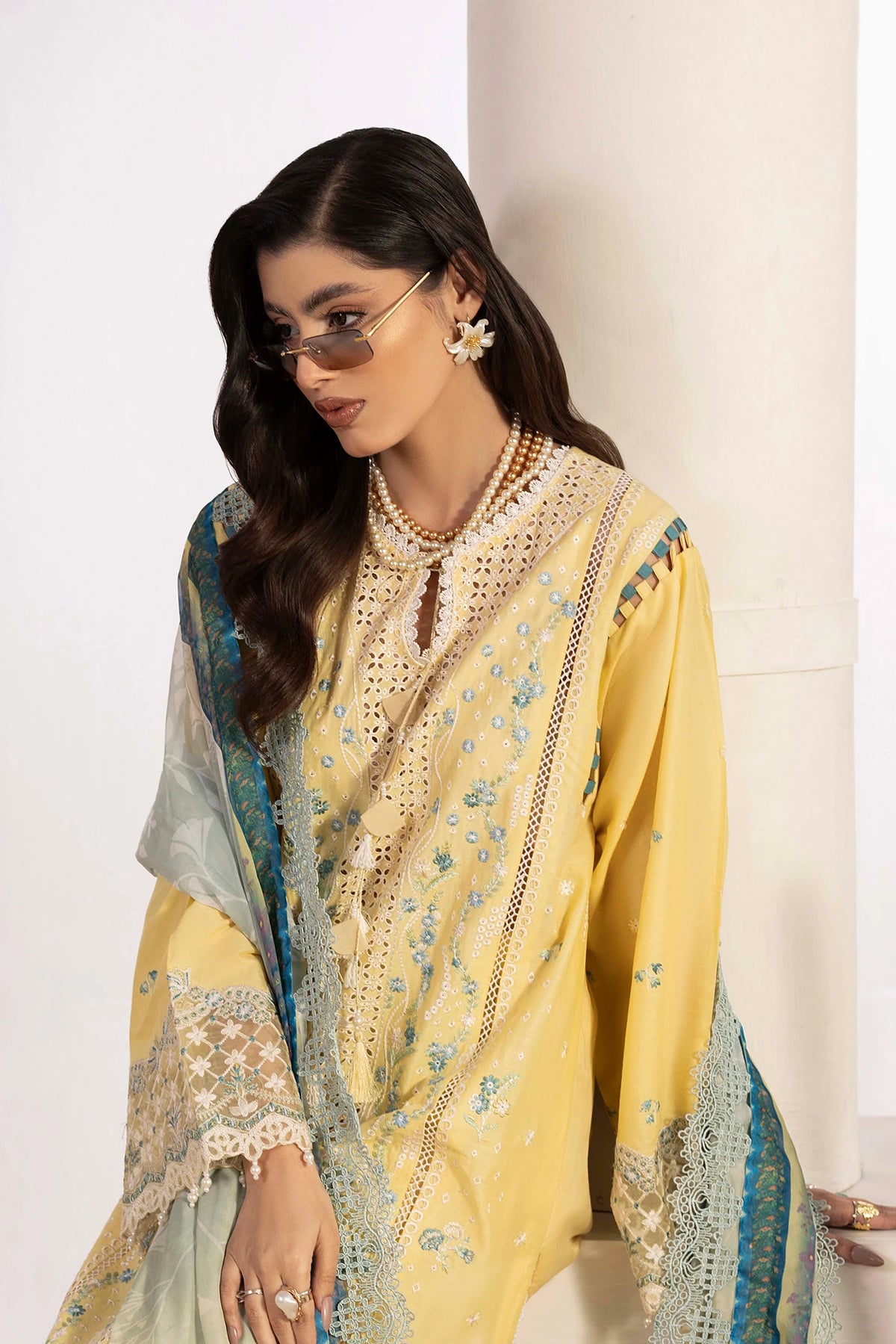 3 Piece – Embroidered Lawn