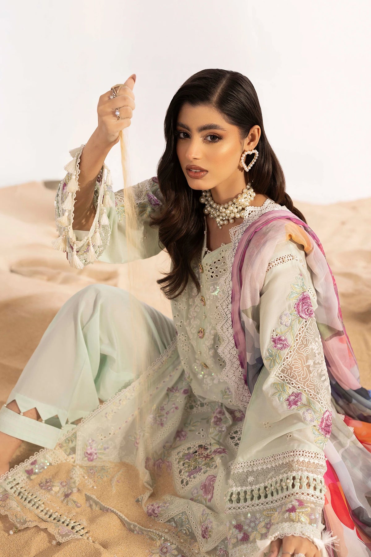 3 Piece – Embroidered Lawn